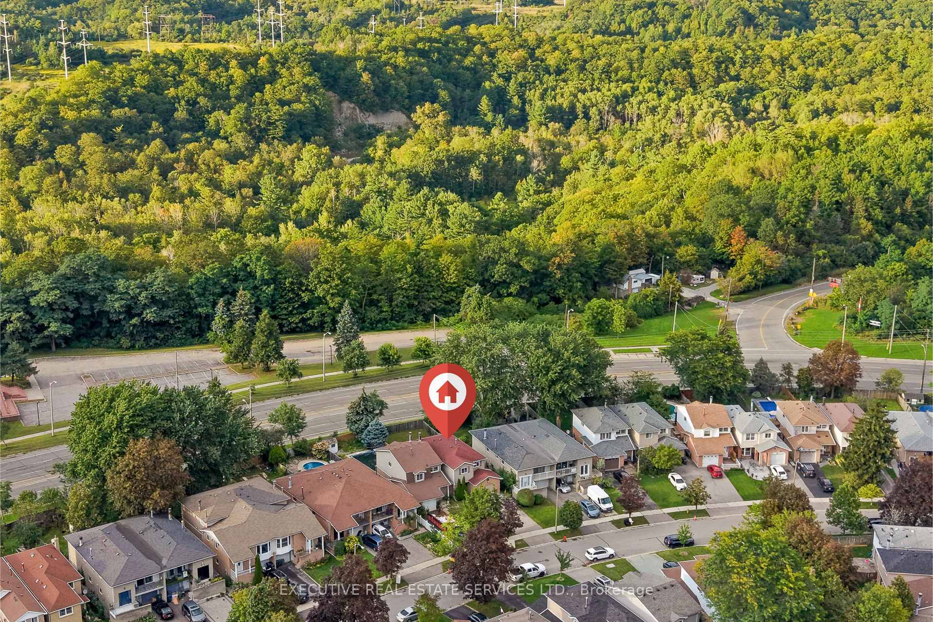 Photo 1 of 76 Lionhead Trail, Scarborough, Rouge — HOMEH