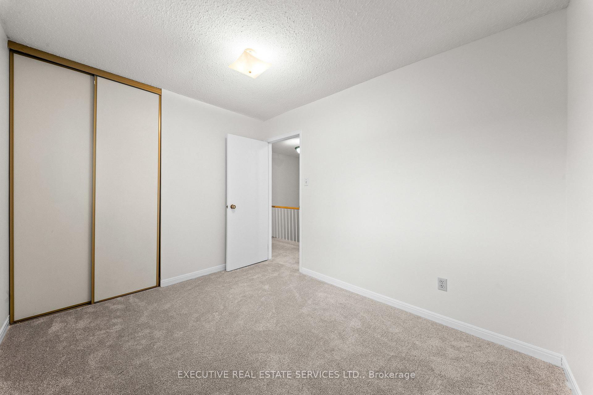 Photo 19 of 76 Lionhead Trail, Scarborough, Rouge — HOMEH