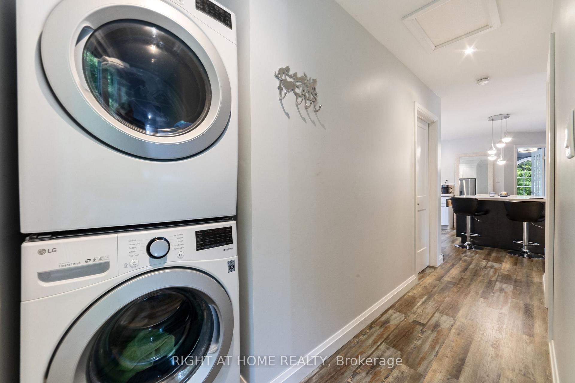 Photo 45 of 515 Hamilton Drive, Hamilton, Ancaster — HOMEH