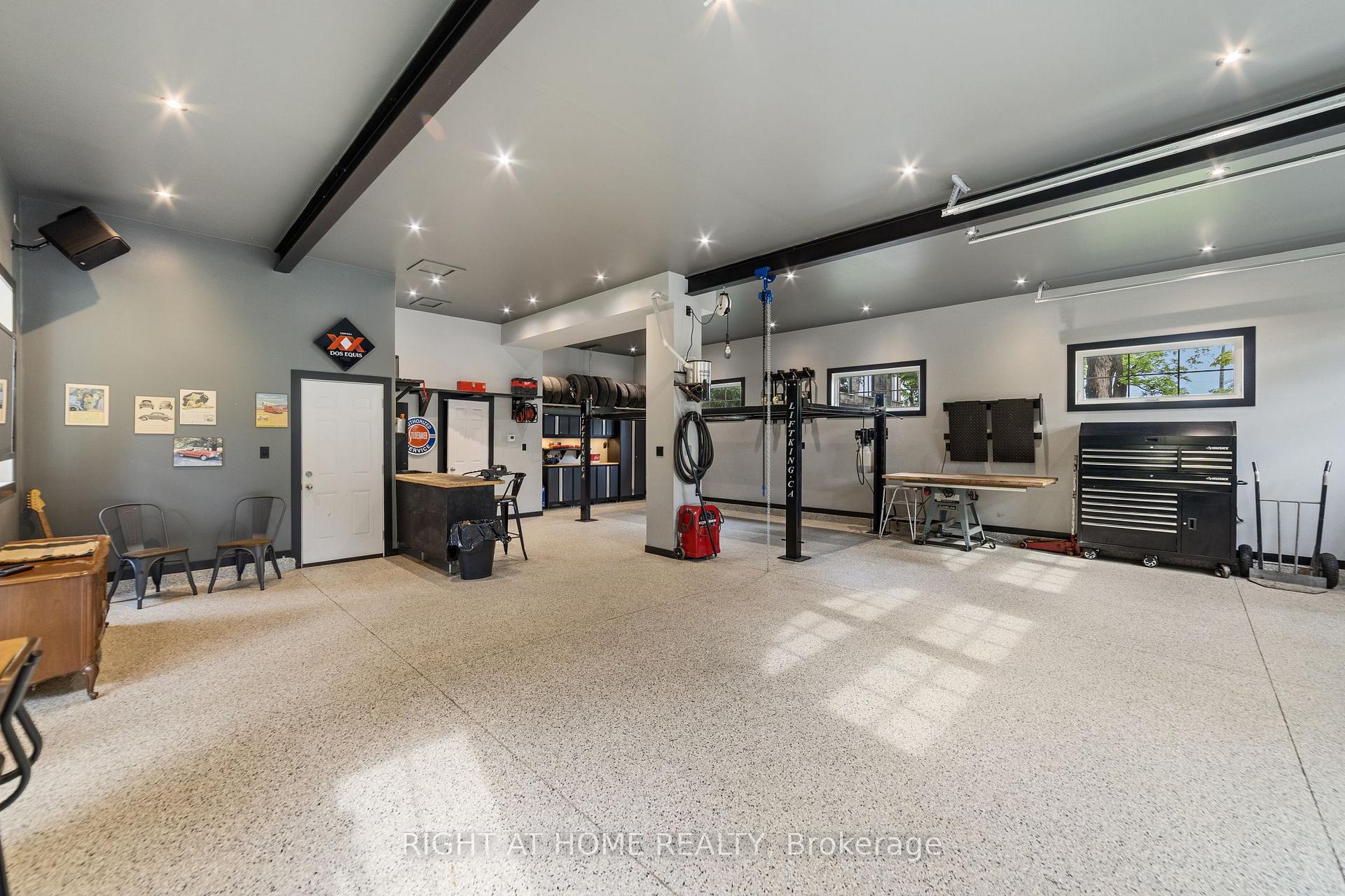 Photo 47 of 515 Hamilton Drive, Hamilton, Ancaster — HOMEH