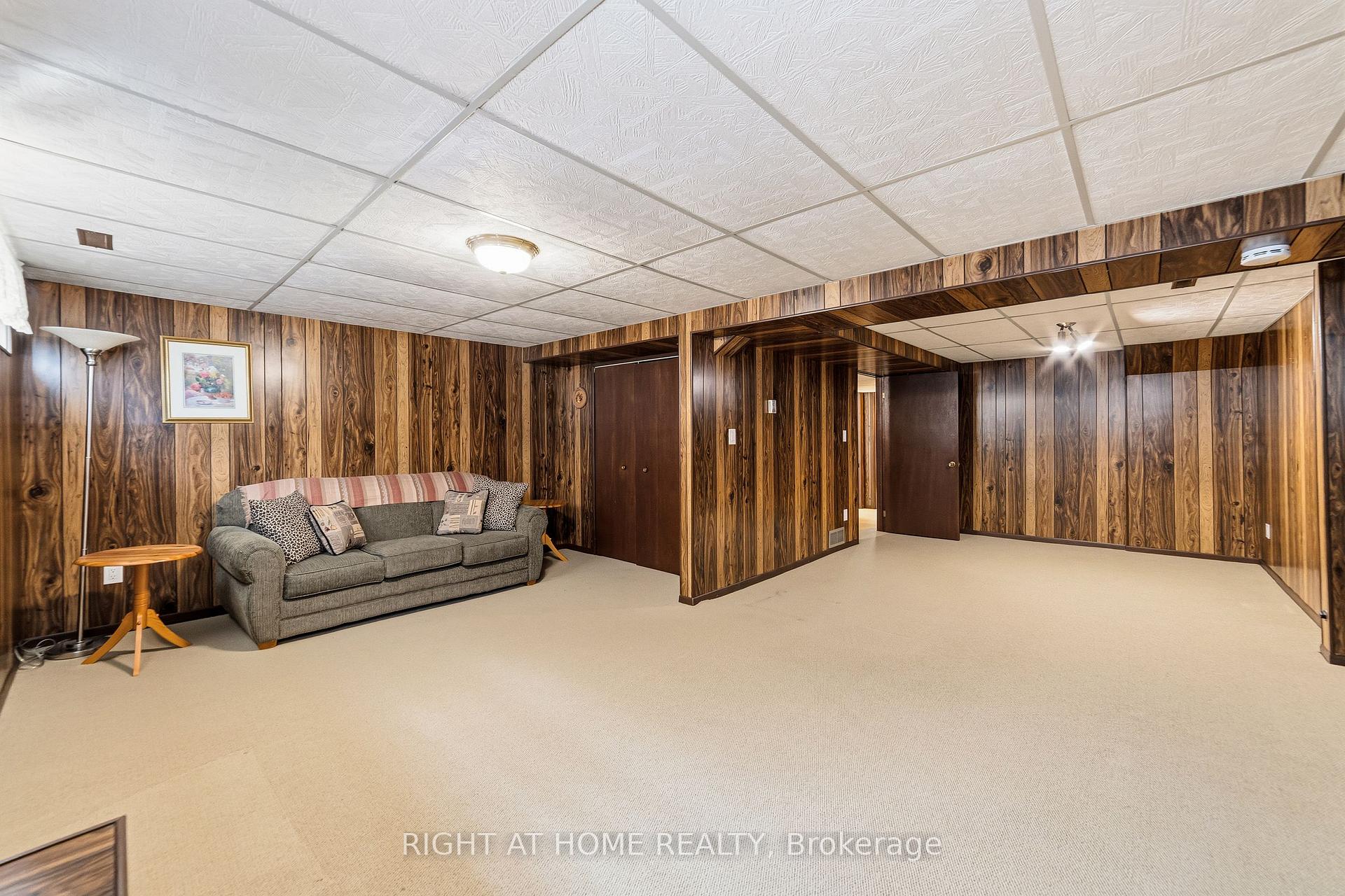 Photo 33 of 450 Brigadoon Drive, Hamilton, Gourley — HOMEH