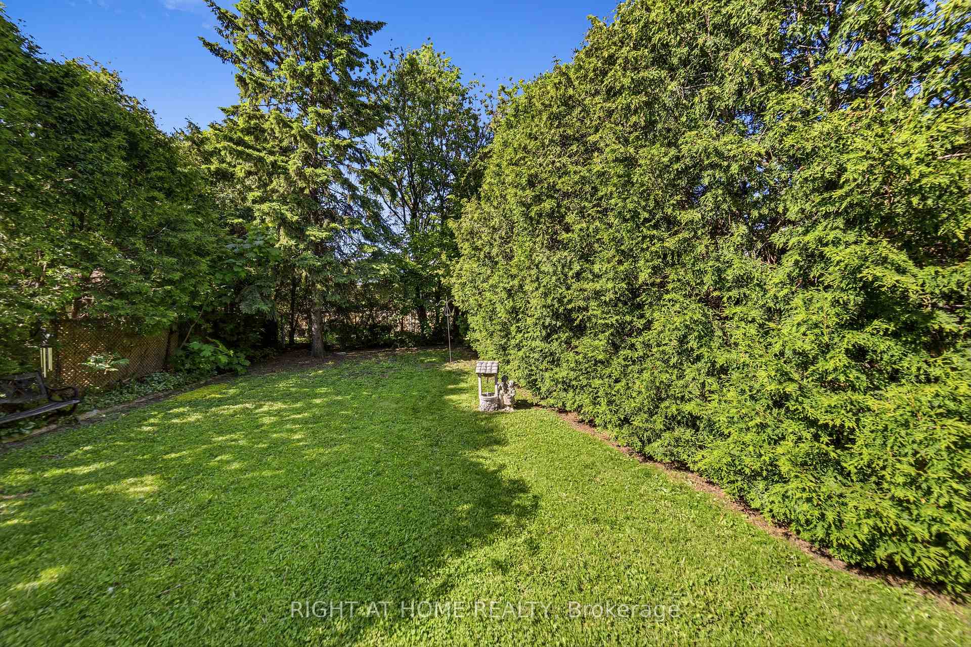 Photo 35 of 450 Brigadoon Drive, Hamilton, Gourley — HOMEH