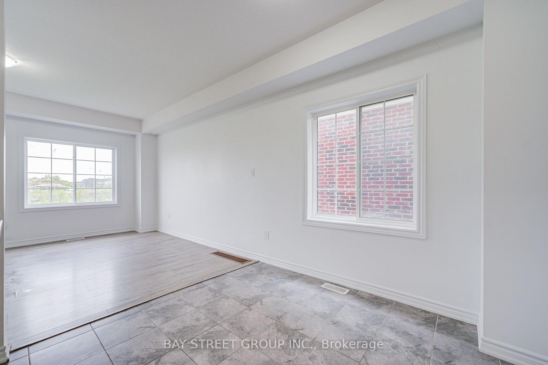 Photo 16 of 10 Elsegood Drive, Guelph, Kortright East — HOMEH