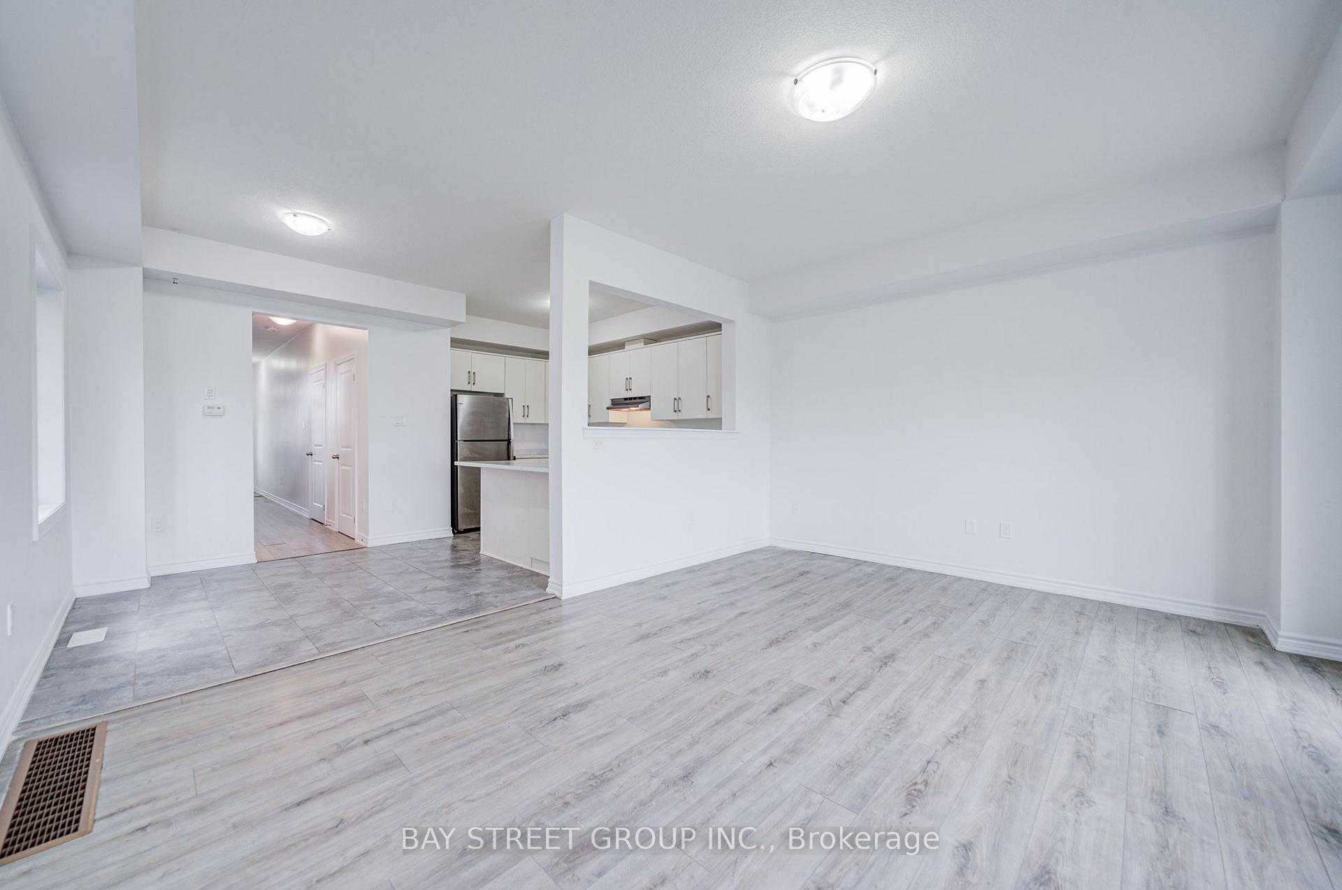 Photo 17 of 10 Elsegood Drive, Guelph, Kortright East — HOMEH