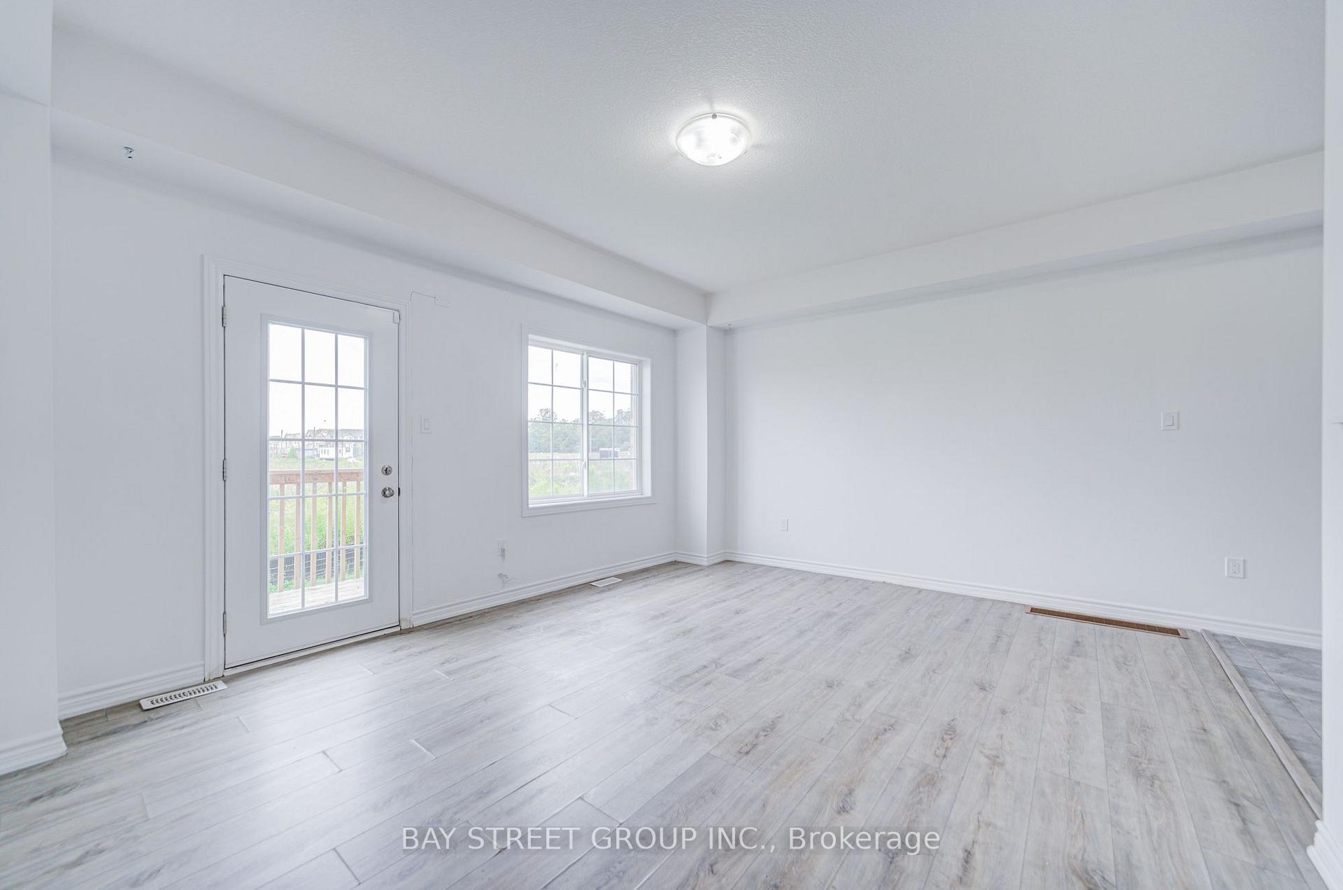 Photo 21 of 10 Elsegood Drive, Guelph, Kortright East — HOMEH