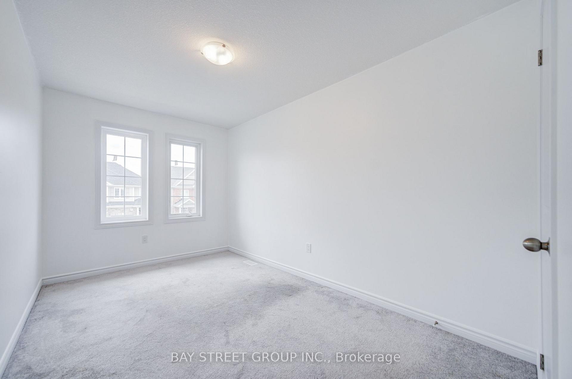Photo 35 of 10 Elsegood Drive, Guelph, Kortright East — HOMEH