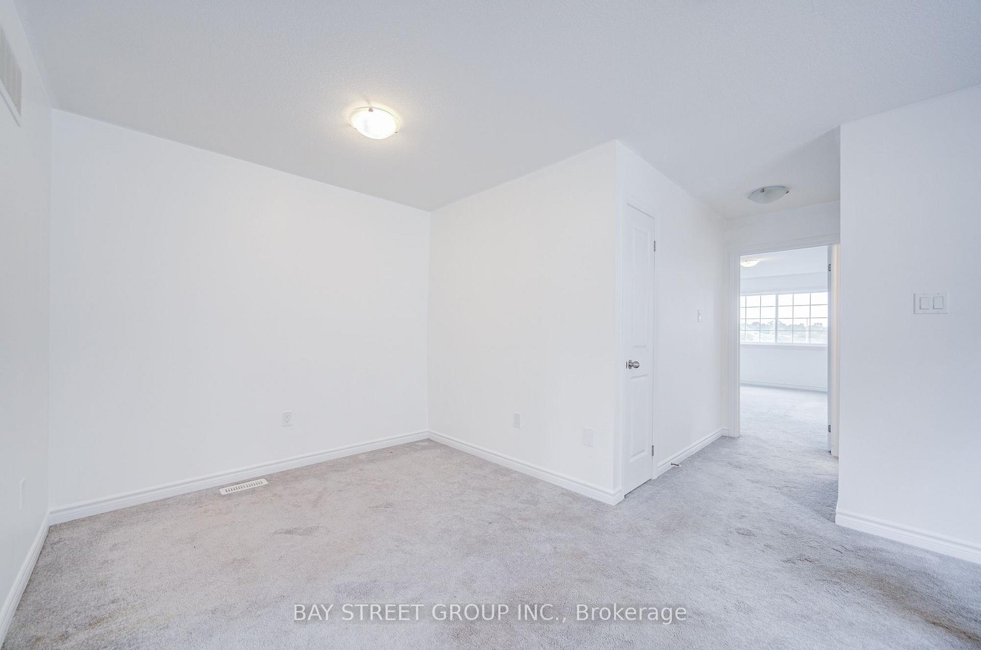 Photo 38 of 10 Elsegood Drive, Guelph, Kortright East — HOMEH