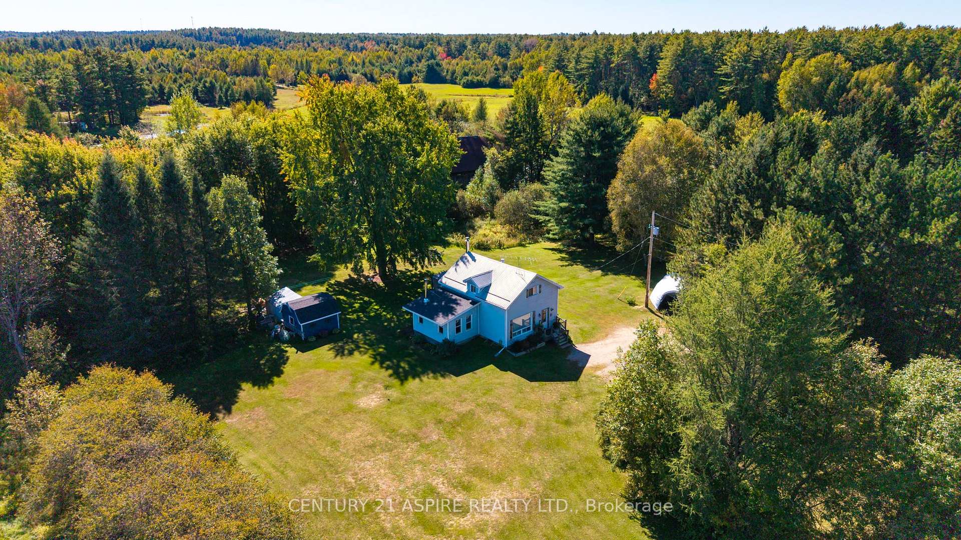 Photo of 1085 Forest Lea Road
