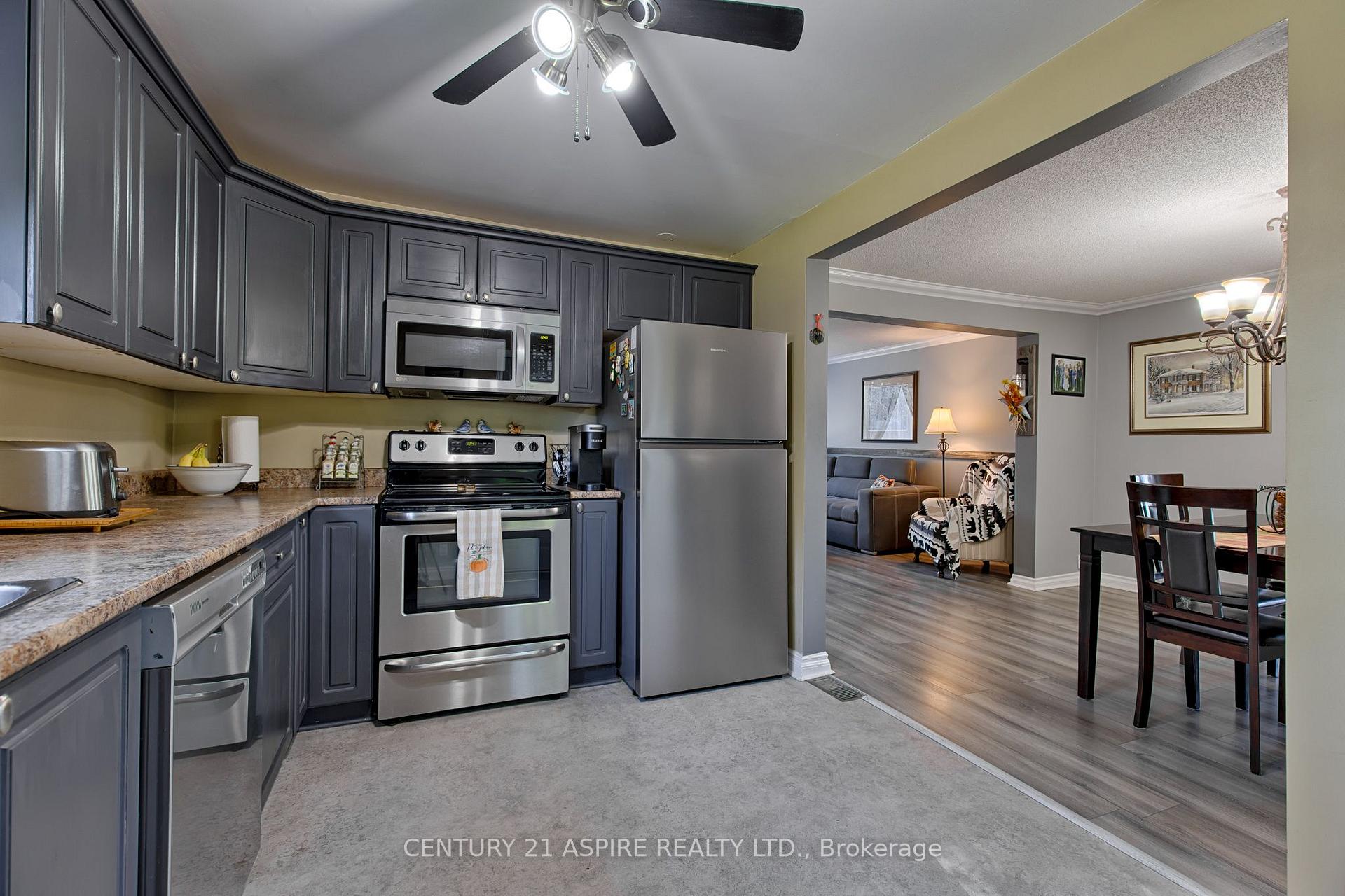 Photo 21 of 1085 Forest Lea Road, Laurentian Valley, Laurentian Valley — HOMEH