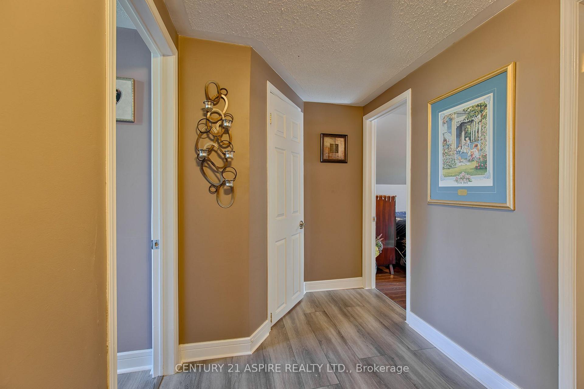Photo 25 of 1085 Forest Lea Road, Laurentian Valley, Laurentian Valley — HOMEH