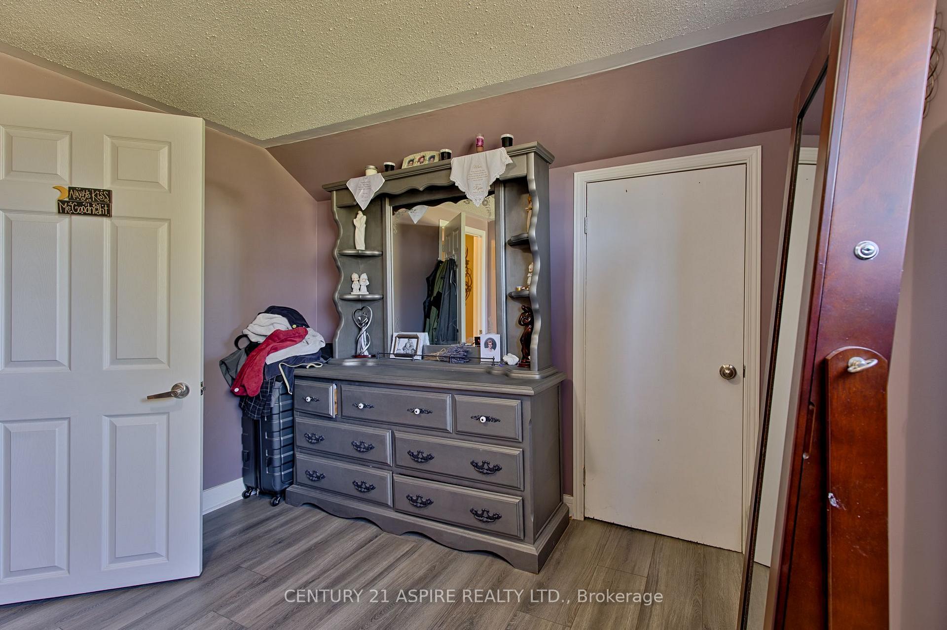 Photo 30 of 1085 Forest Lea Road, Laurentian Valley, Laurentian Valley — HOMEH