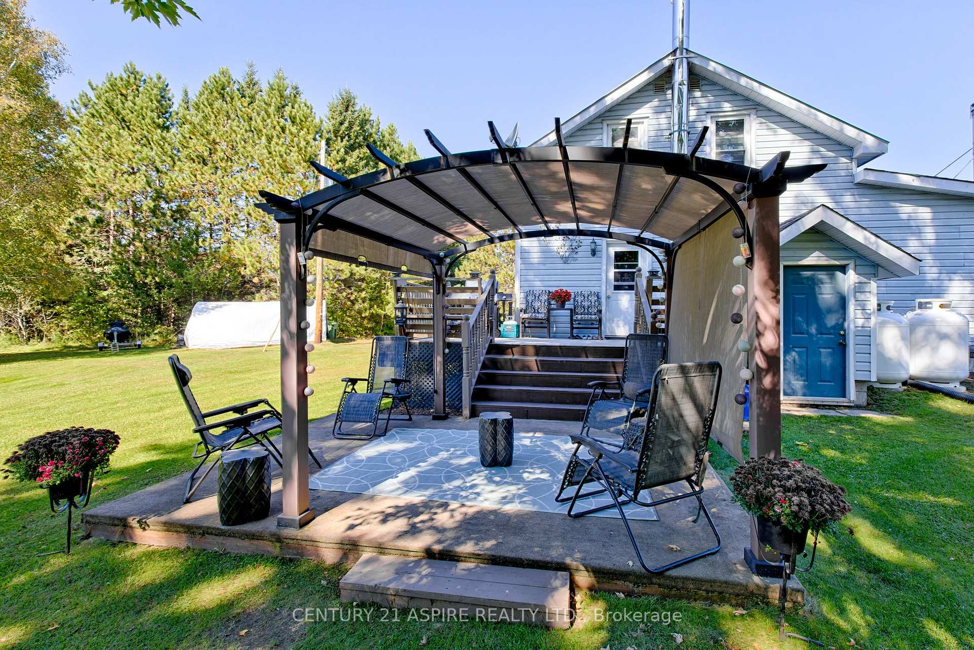 Photo 36 of 1085 Forest Lea Road, Laurentian Valley, Laurentian Valley — HOMEH