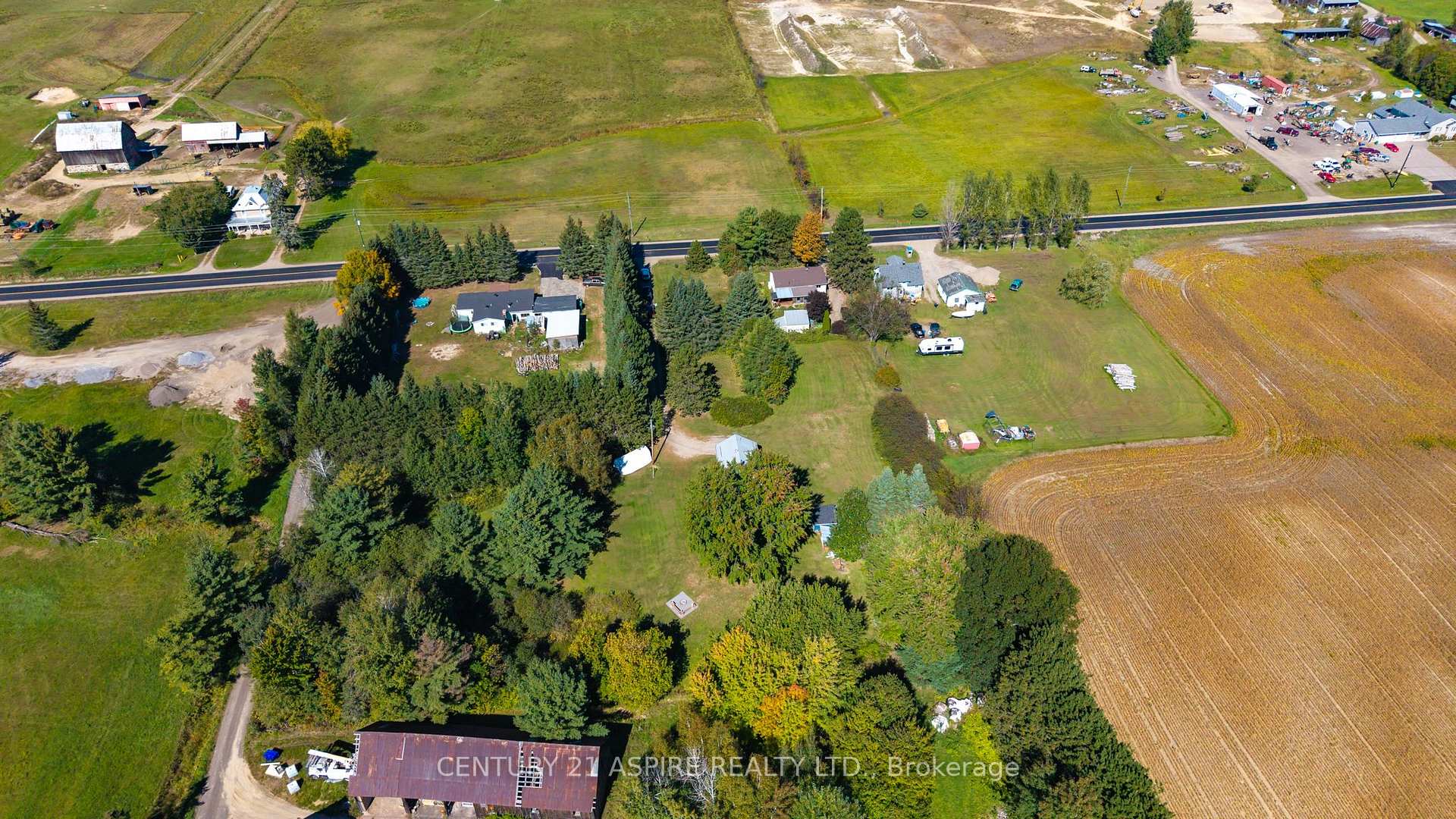 Photo 39 of 1085 Forest Lea Road, Laurentian Valley, Laurentian Valley — HOMEH