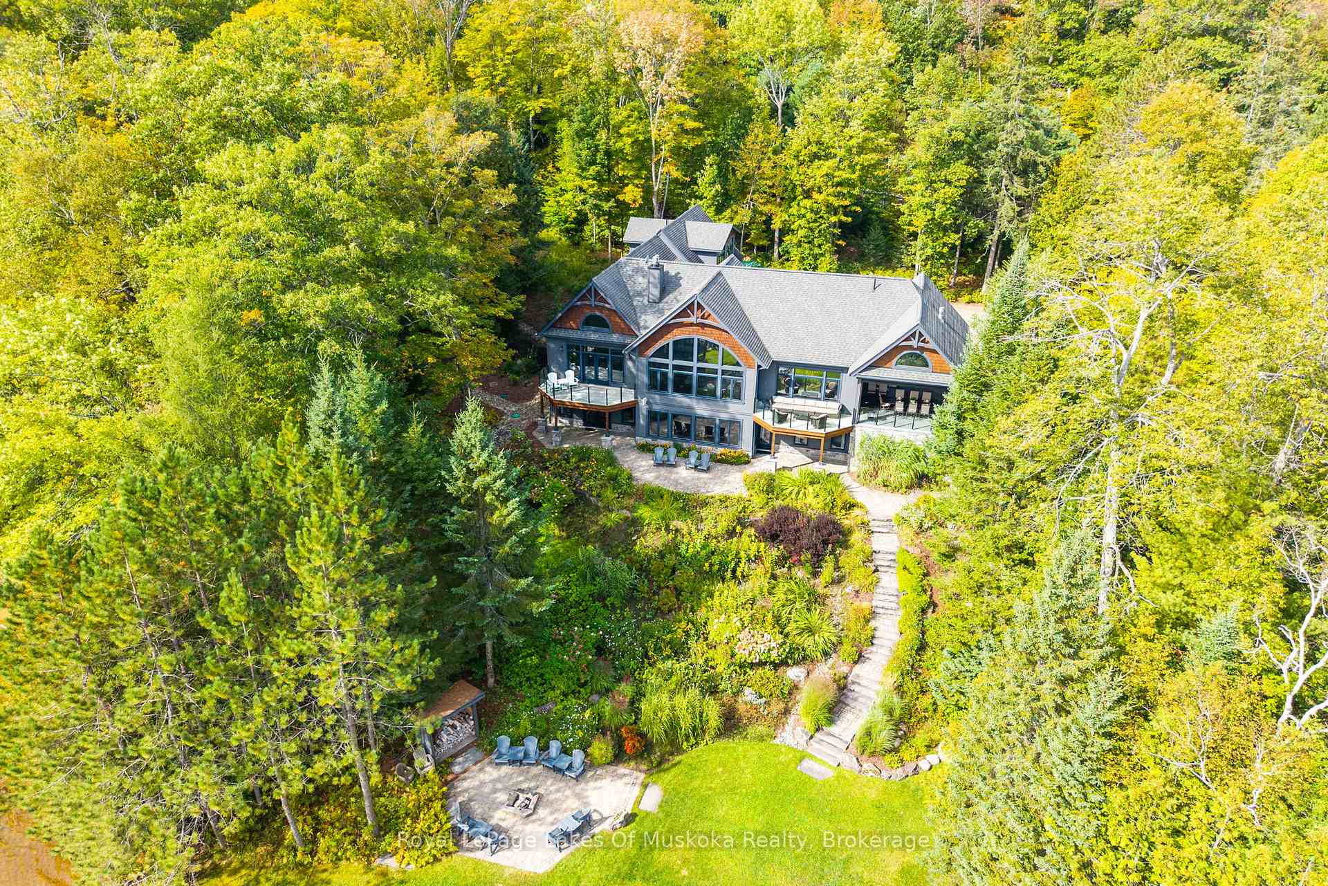 Photo of 1563 South Portage Road