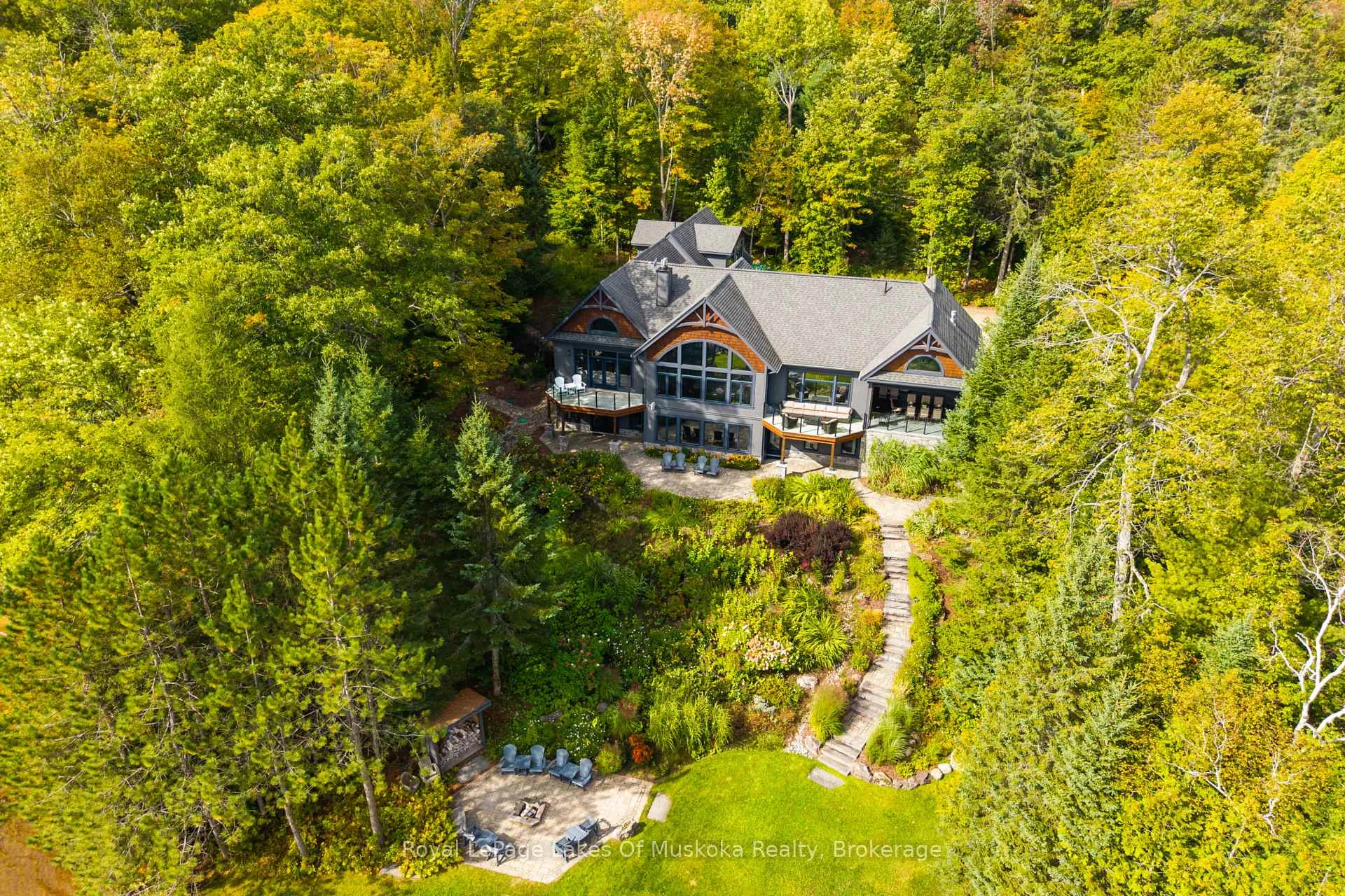 Photo of 1563 South Portage Road