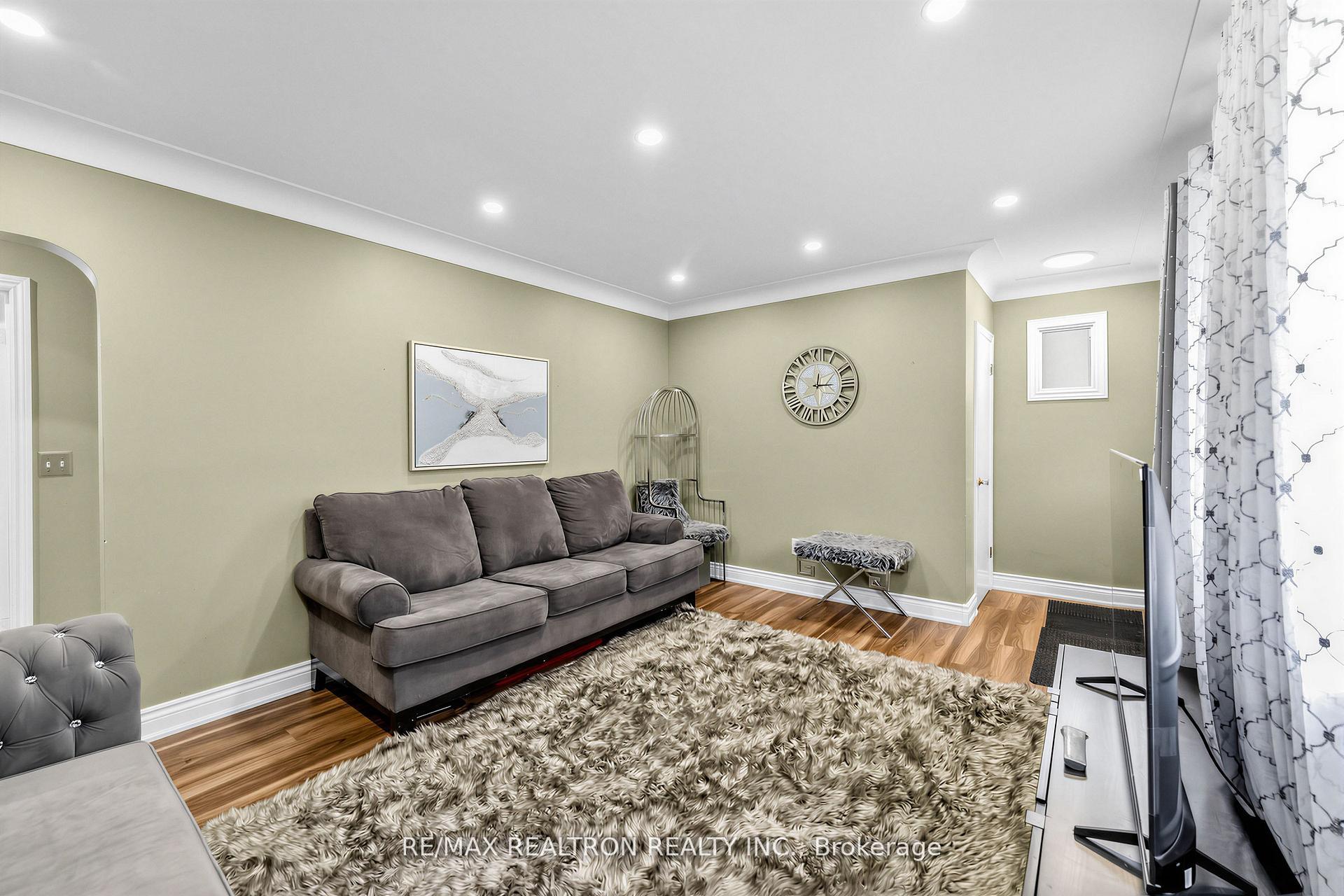 Photo 6 of 42 Charles Street, Brantford, Lion's Park — HOMEH