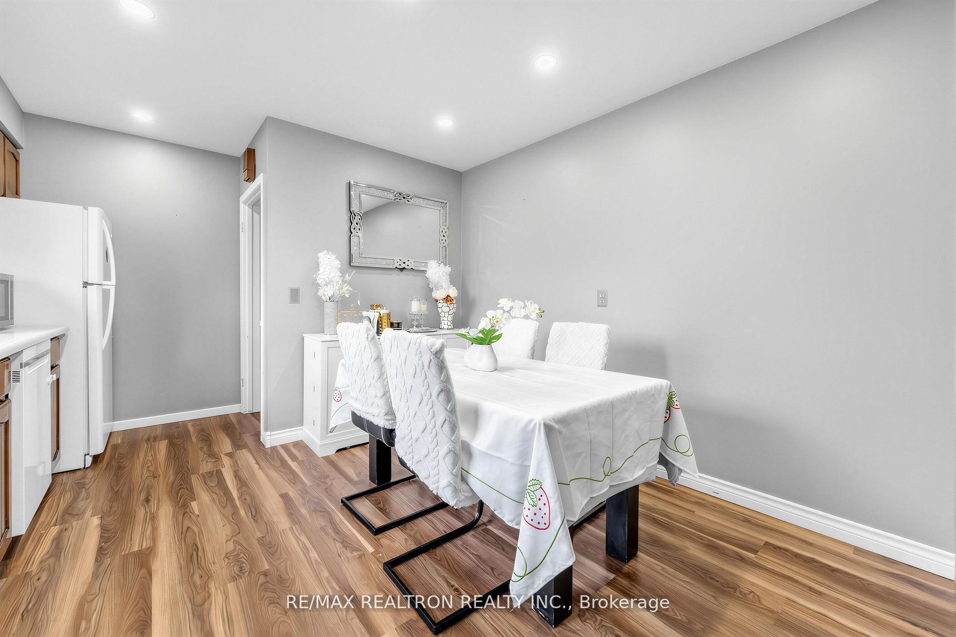 Photo 9 of 42 Charles Street, Brantford, Lion's Park — HOMEH