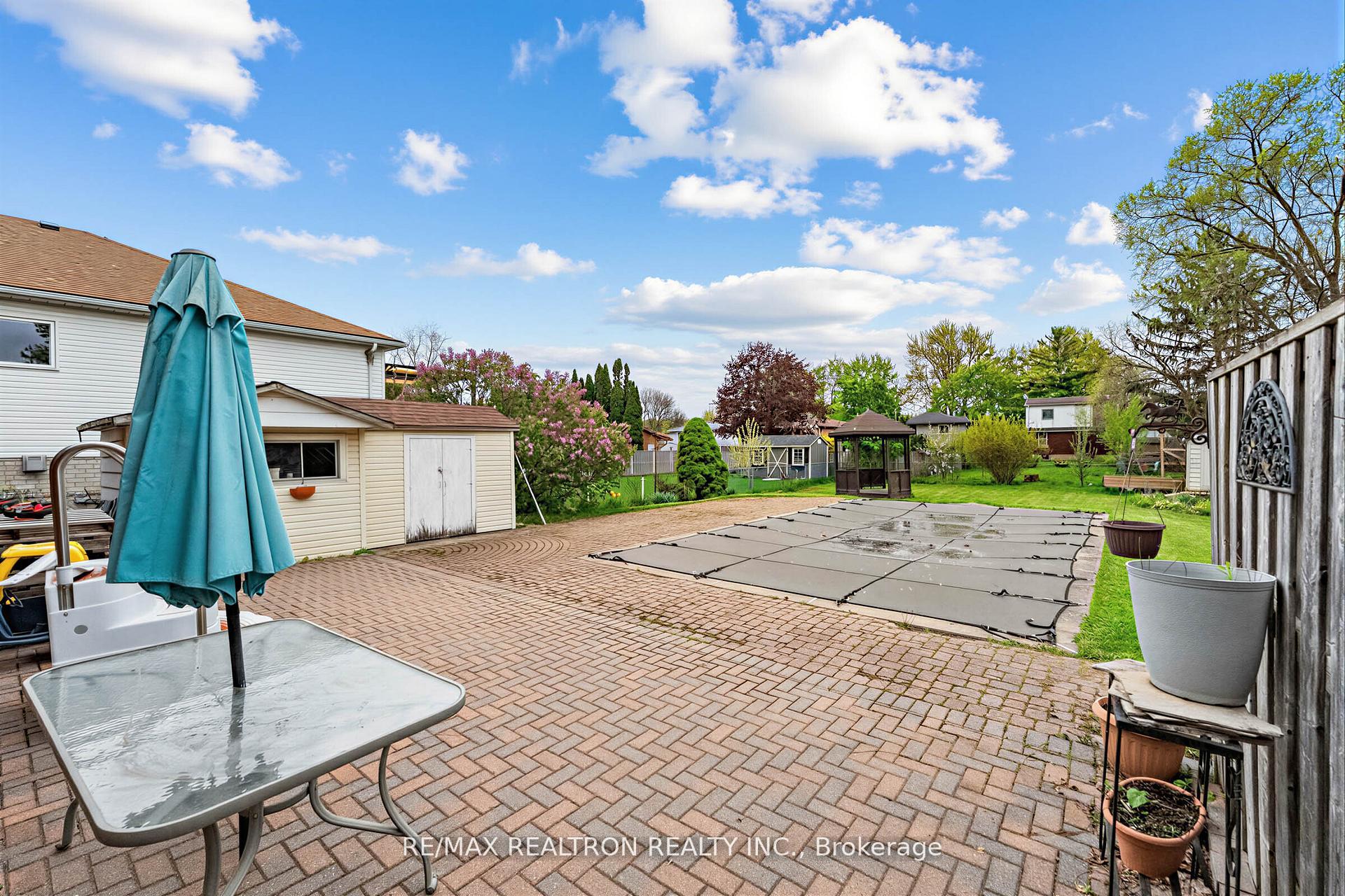 Photo 29 of 42 Charles Street, Brantford, Lion's Park — HOMEH