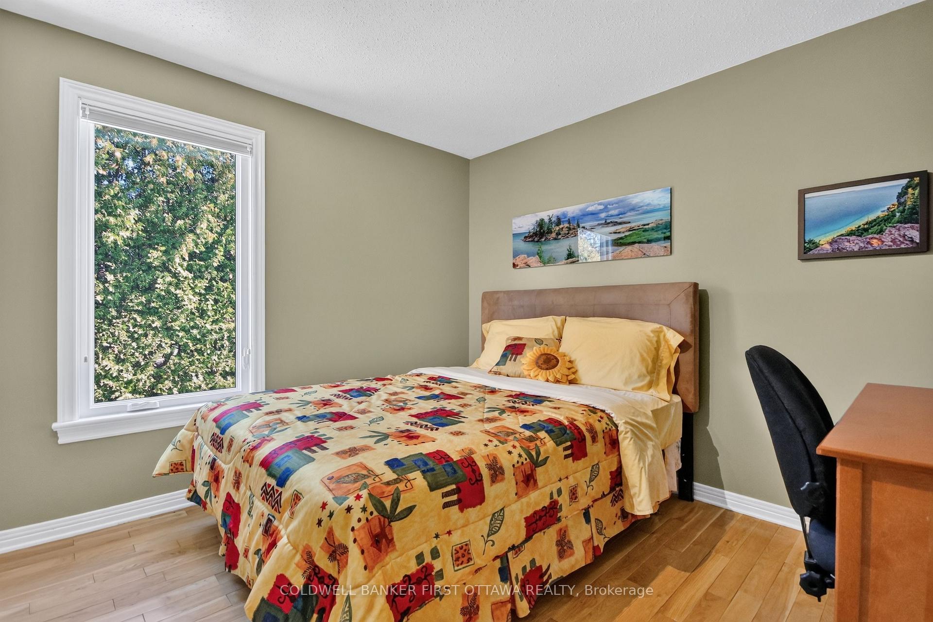 Photo 40 of 9 Foxrun Lane, Ottawa, Hunt Club — HOMEH