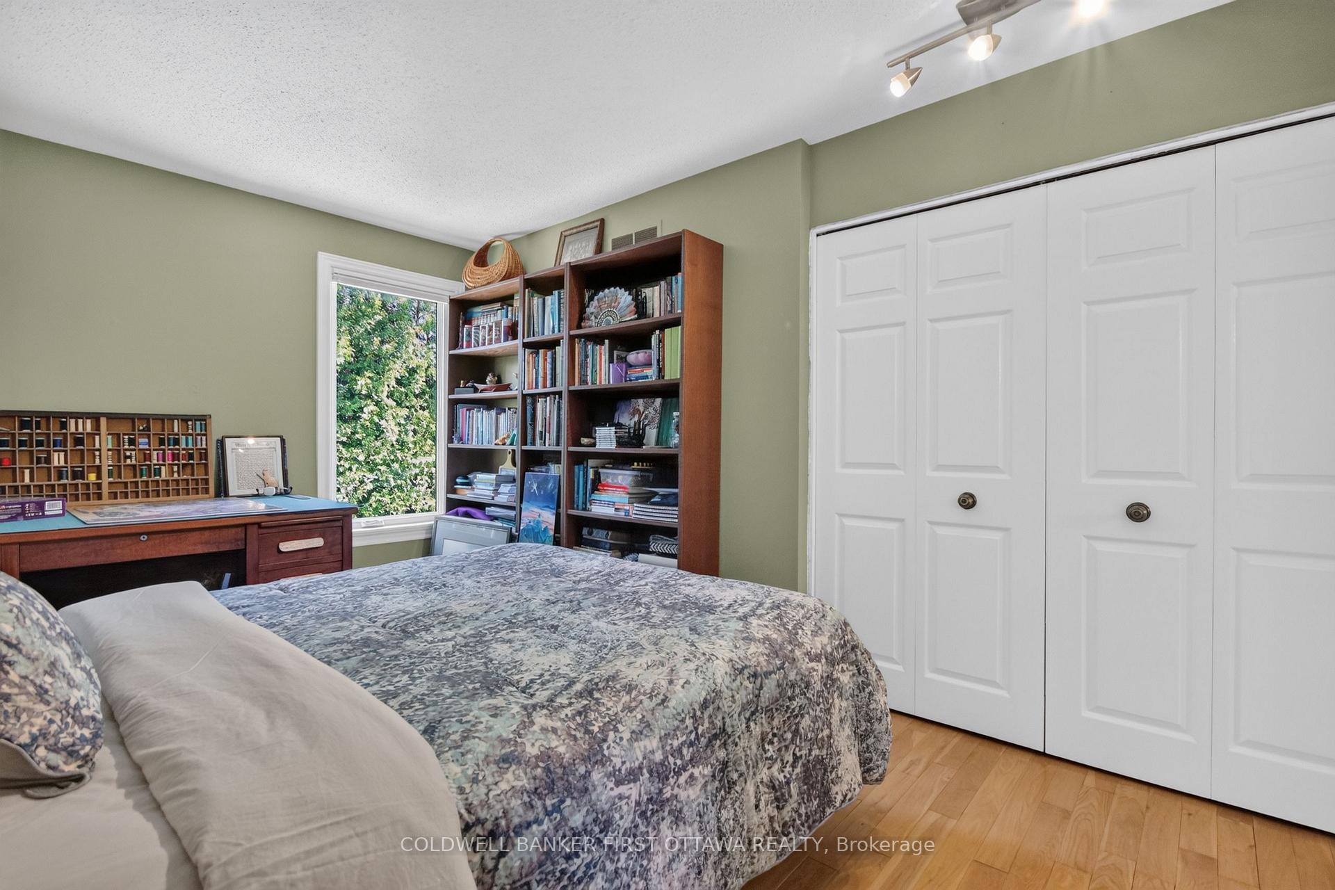 Photo 60 of 9 Foxrun Lane, Ottawa, Hunt Club — HOMEH