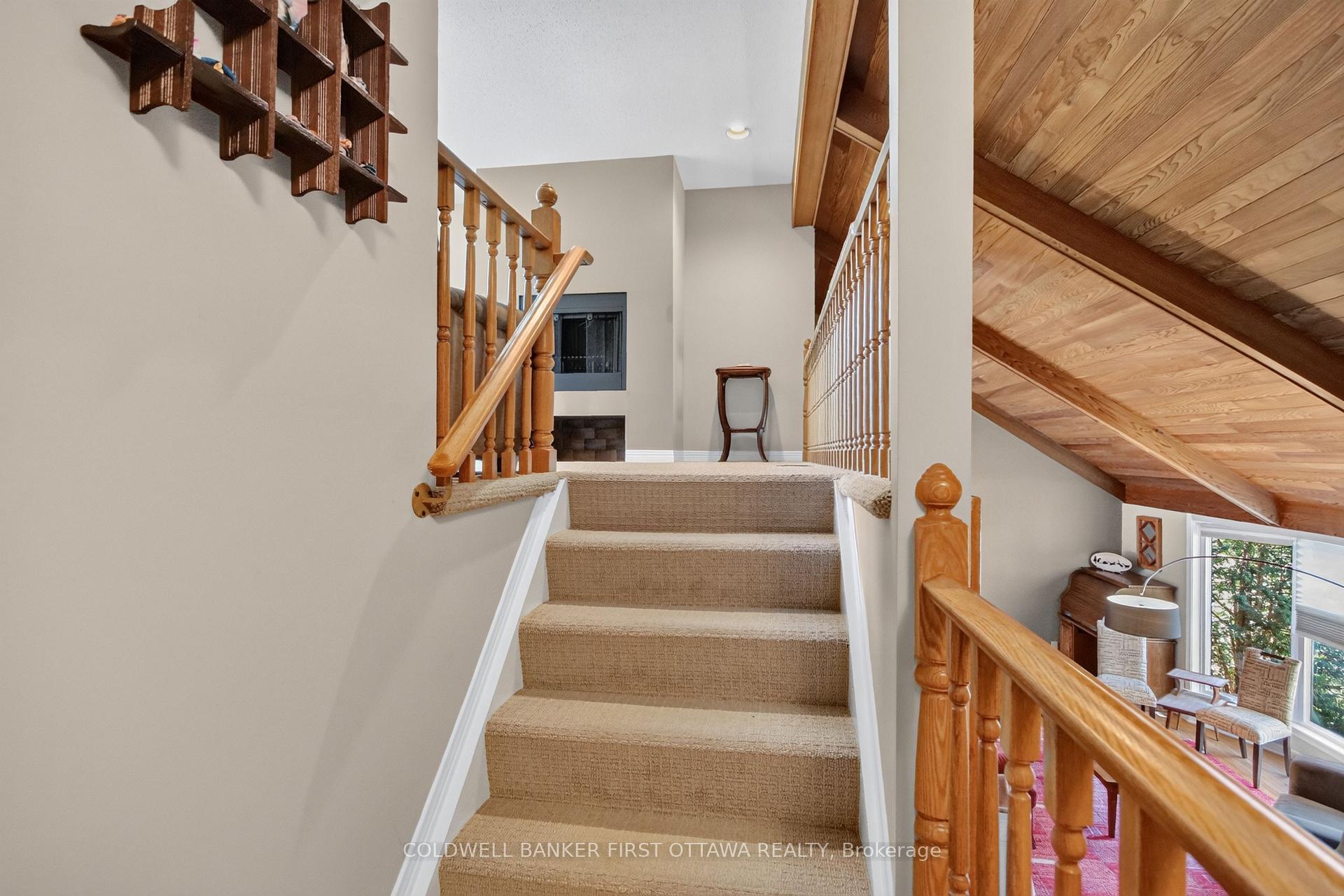 Photo 62 of 9 Foxrun Lane, Ottawa, Hunt Club — HOMEH
