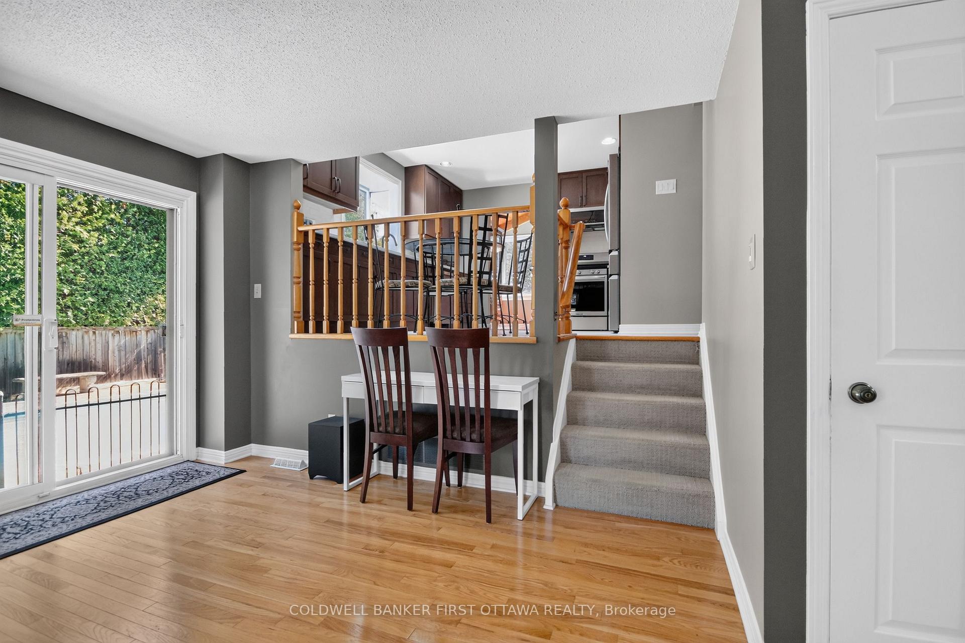 Photo 72 of 9 Foxrun Lane, Ottawa, Hunt Club — HOMEH
