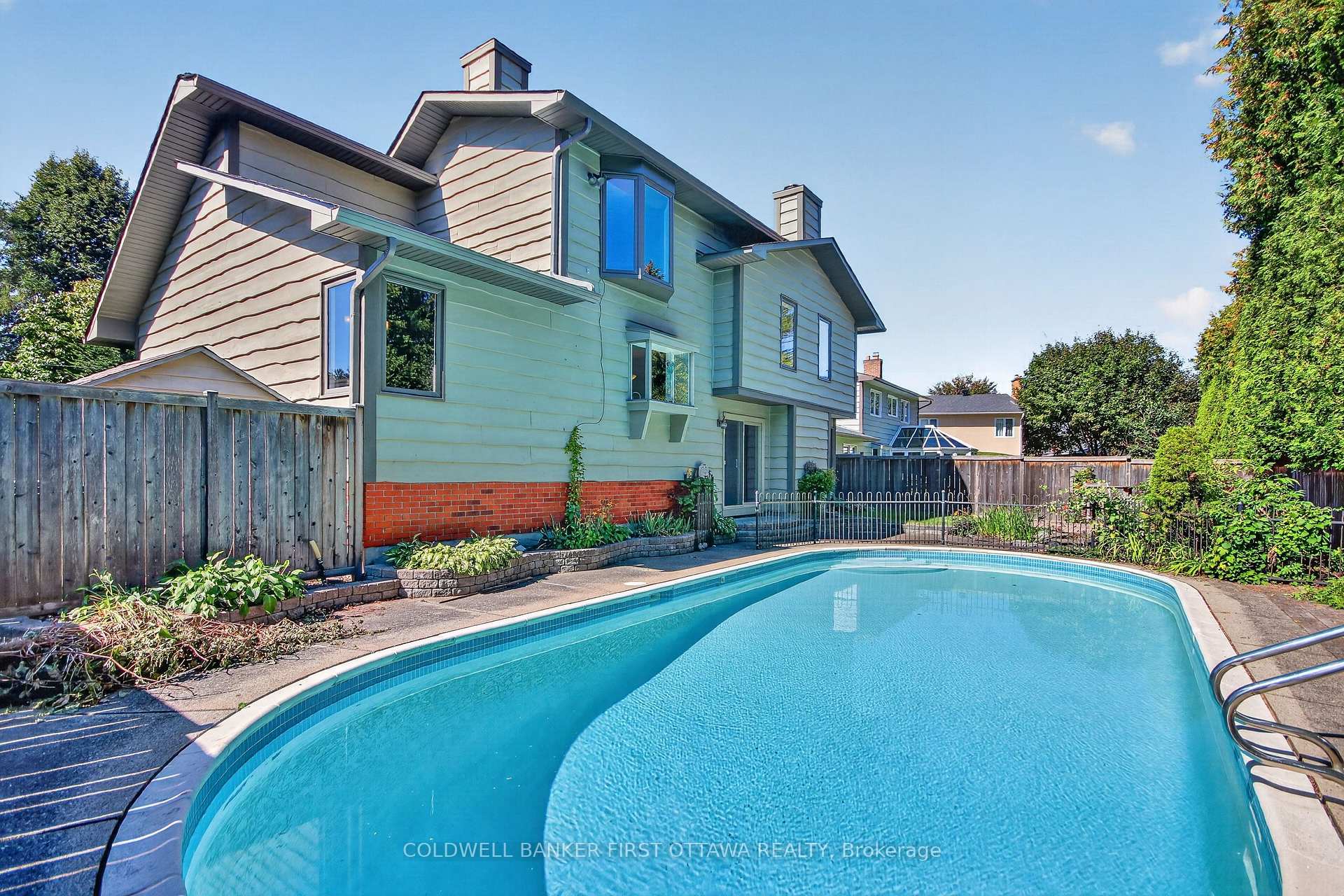Photo 80 of 9 Foxrun Lane, Ottawa, Hunt Club — HOMEH