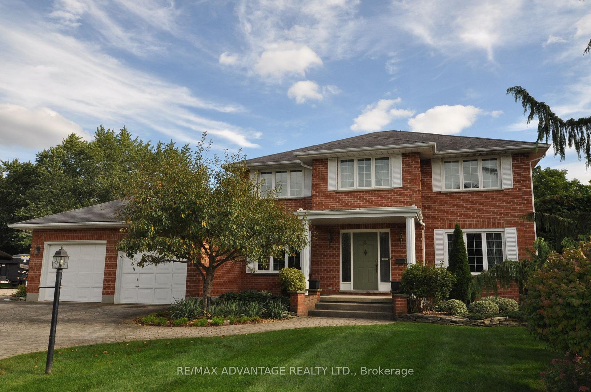 Photo 2 of 4 Croydon Drive, Middlesex Centre, Arva — HOMEH