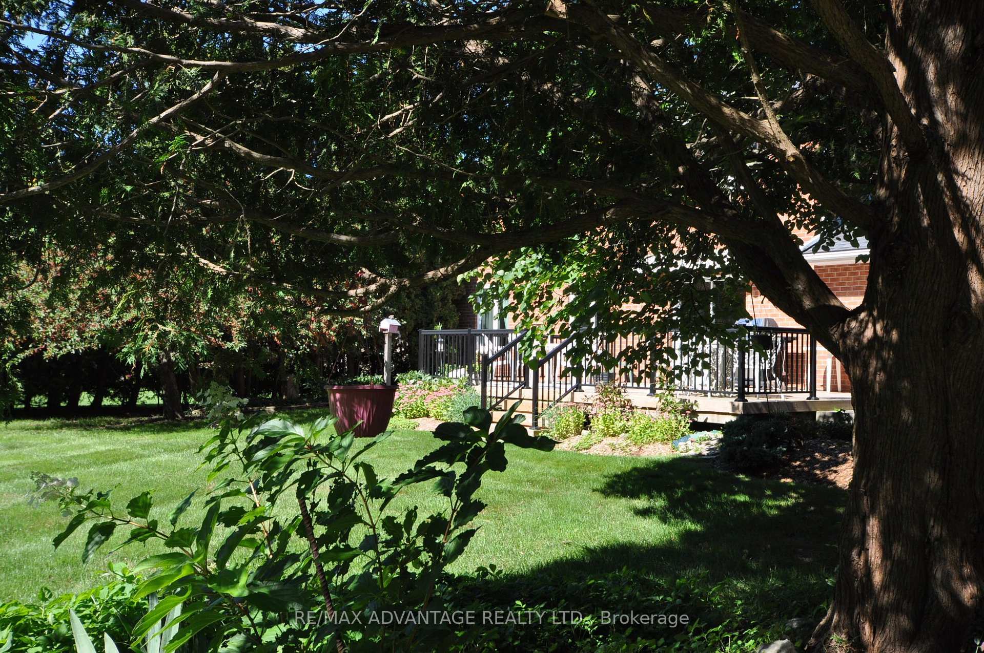 Photo 26 of 4 Croydon Drive, Middlesex Centre, Arva — HOMEH