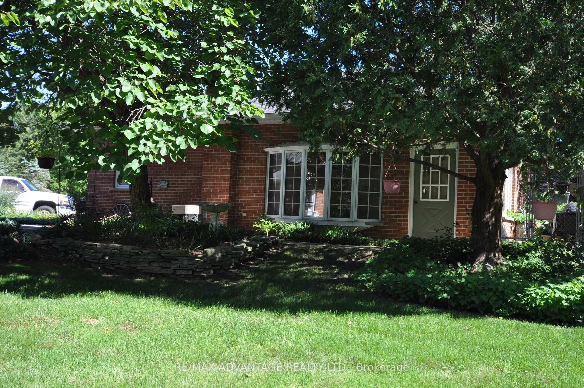 Photo 27 of 4 Croydon Drive, Middlesex Centre, Arva — HOMEH