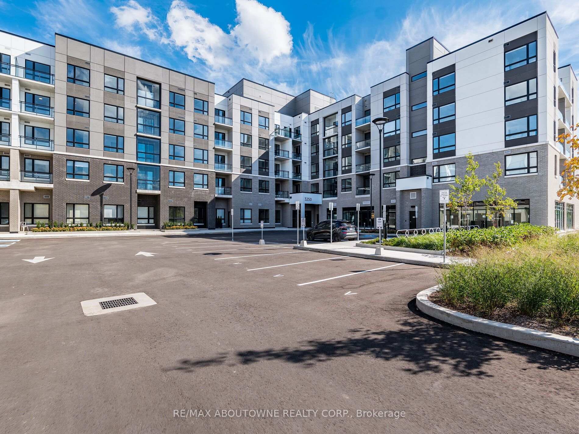 Photo 47 of Unit 308, 3250 Carding Mill Trail, Oakville, Glenorchy — HOMEH