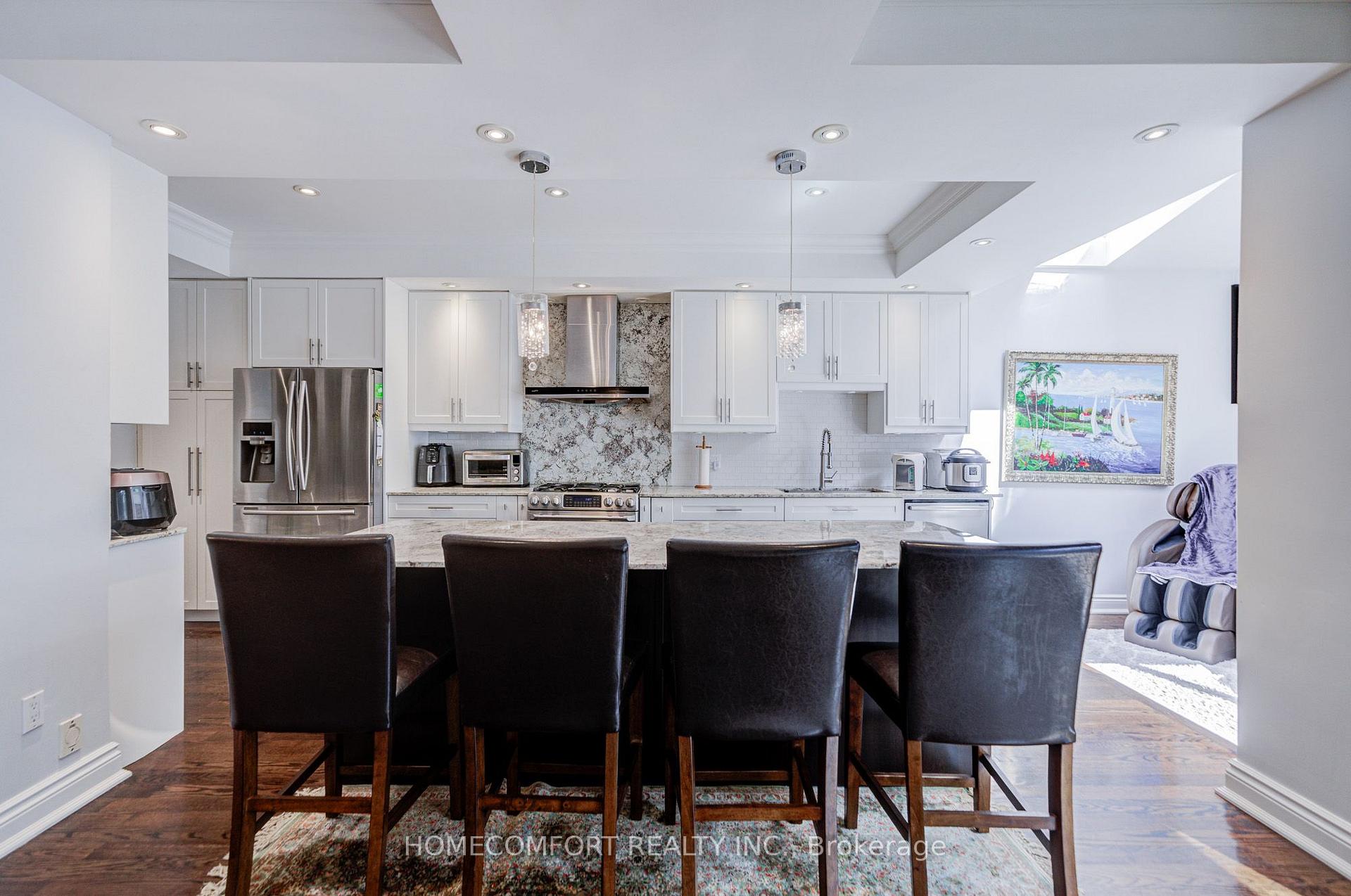 Photo 14 of 319 Rumsey Road, Toronto, Leaside — HOMEH