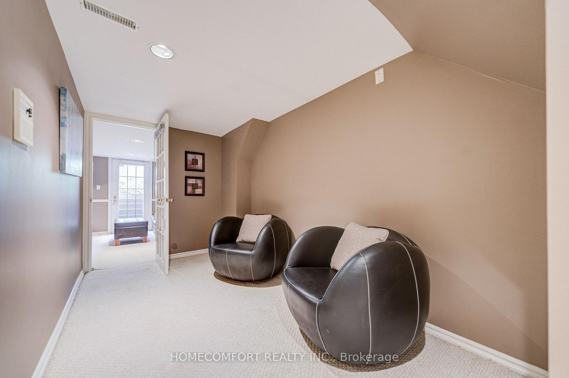 Photo 40 of 319 Rumsey Road, Toronto, Leaside — HOMEH