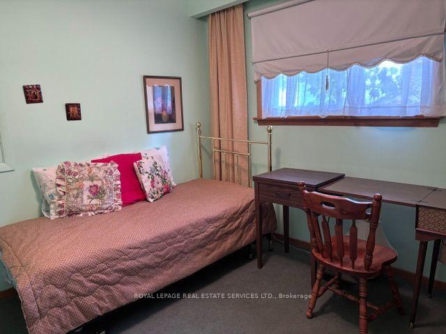 Photo 15 of 305 La Rose Avenue, Etobicoke, Willowridge-Martingrove-Richview — HOMEH