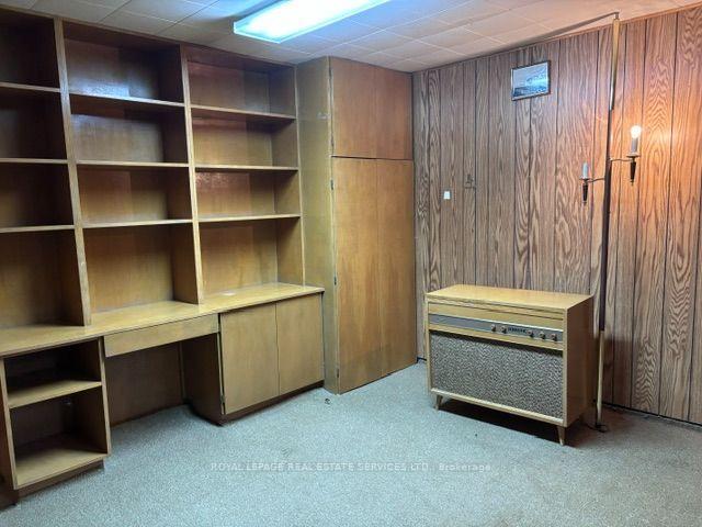 Photo 24 of 305 La Rose Avenue, Etobicoke, Willowridge-Martingrove-Richview — HOMEH