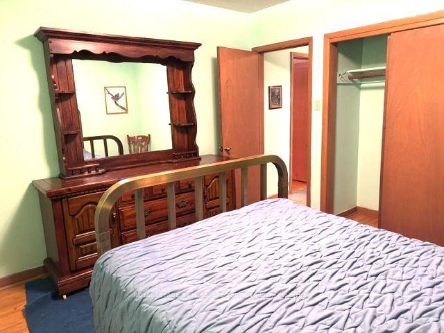 Photo 12 of 305 La Rose Avenue, Etobicoke, Willowridge-Martingrove-Richview — HOMEH
