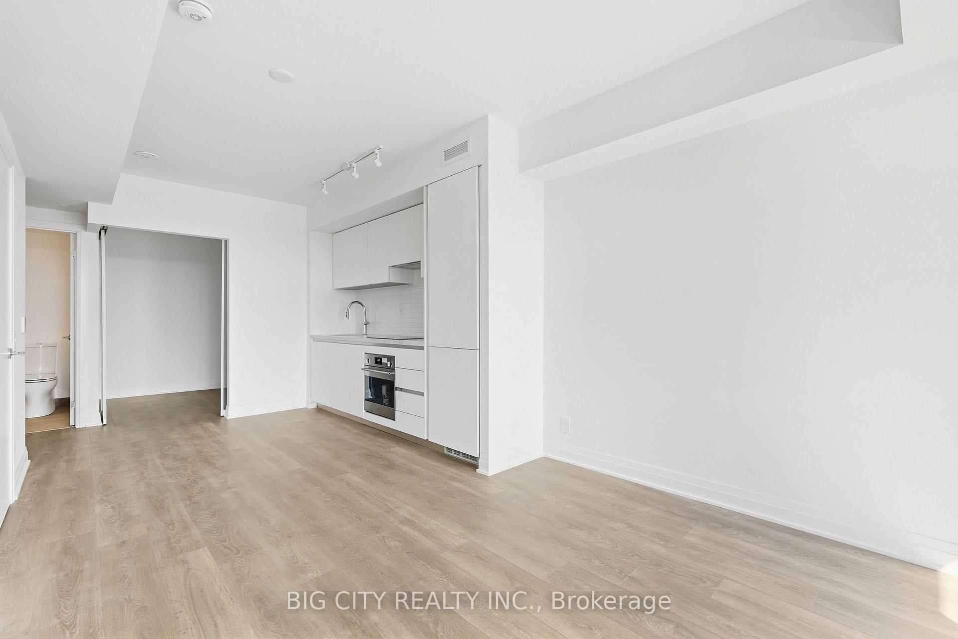 Photo 15 of Unit 1101, 25 Frederick Todd Way, Toronto, Thorncliffe Park — HOMEH