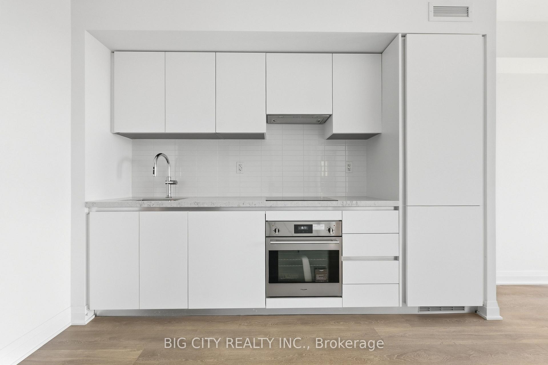 Photo 18 of Unit 1101, 25 Frederick Todd Way, Toronto, Thorncliffe Park — HOMEH