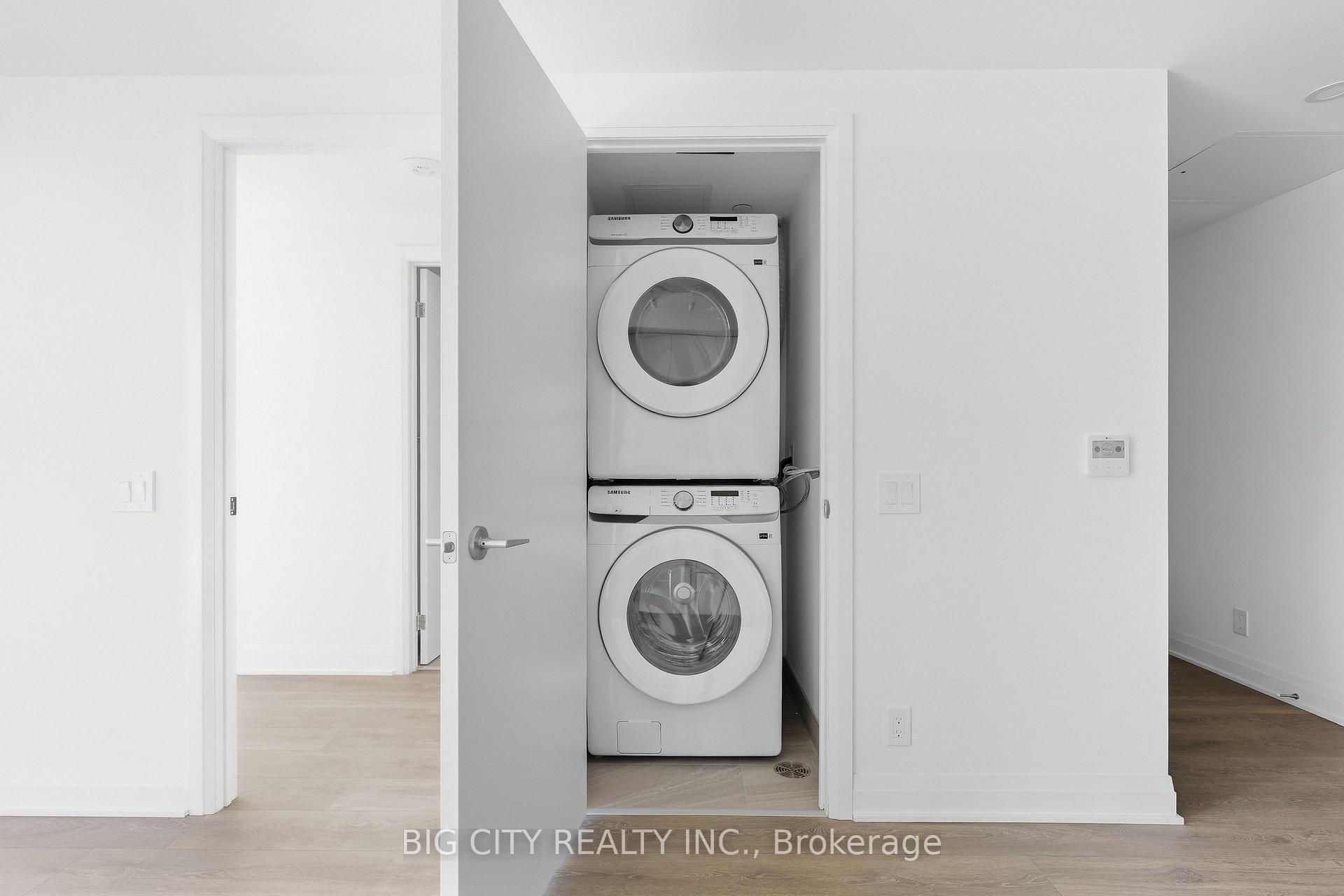 Photo 37 of Unit 1101, 25 Frederick Todd Way, Toronto, Thorncliffe Park — HOMEH