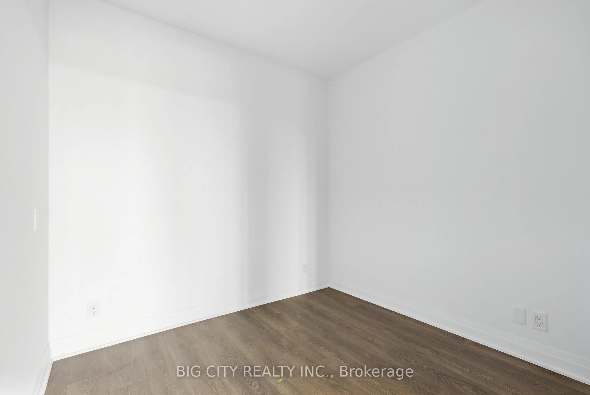 Photo 44 of Unit 1101, 25 Frederick Todd Way, Toronto, Thorncliffe Park — HOMEH