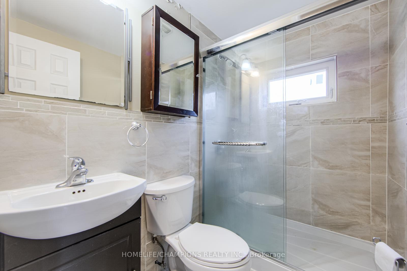 Photo 9 of 4300 Lawrence Avenue E, Scarborough, West Hill — HOMEH