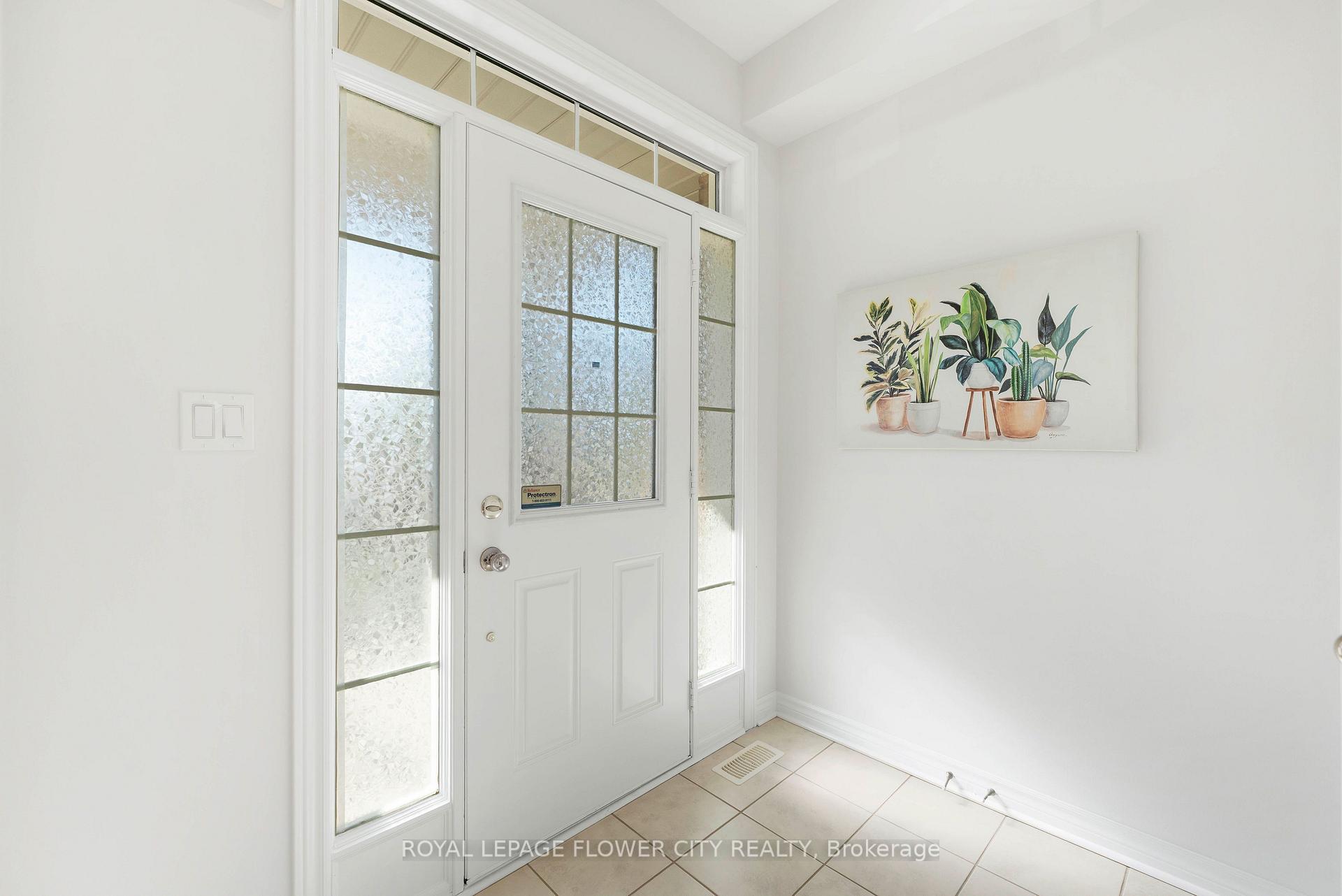 Photo 2 of 2761 William Jackson Drive, Pickering, Duffin Heights — HOMEH