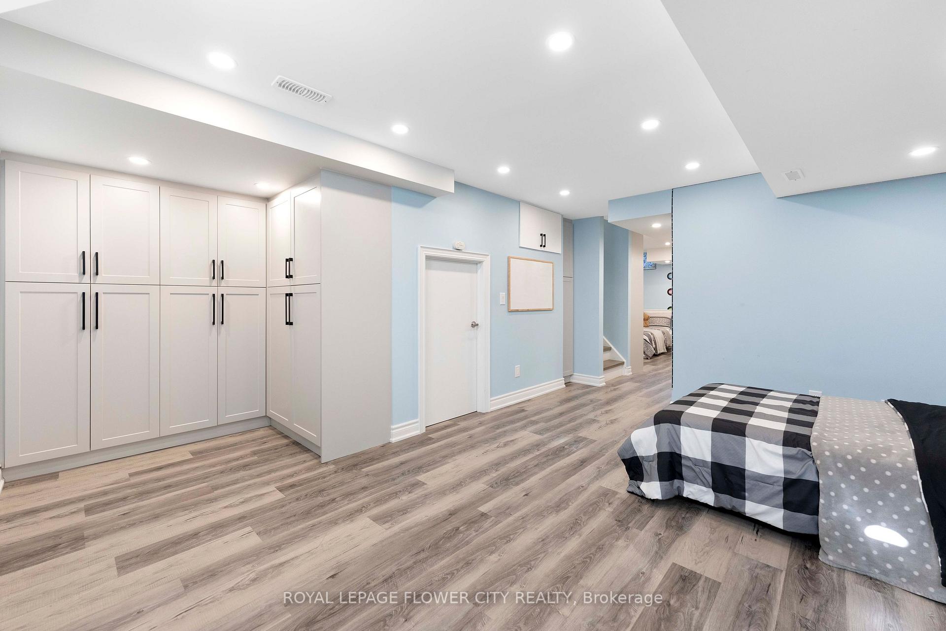 Photo 37 of 2761 William Jackson Drive, Pickering, Duffin Heights — HOMEH