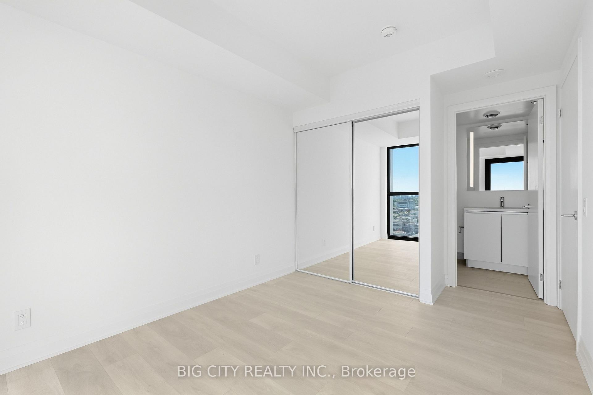 Photo 30 of Unit 1810, 25 Frederick Todd Way, Toronto, Thorncliffe Park — HOMEH