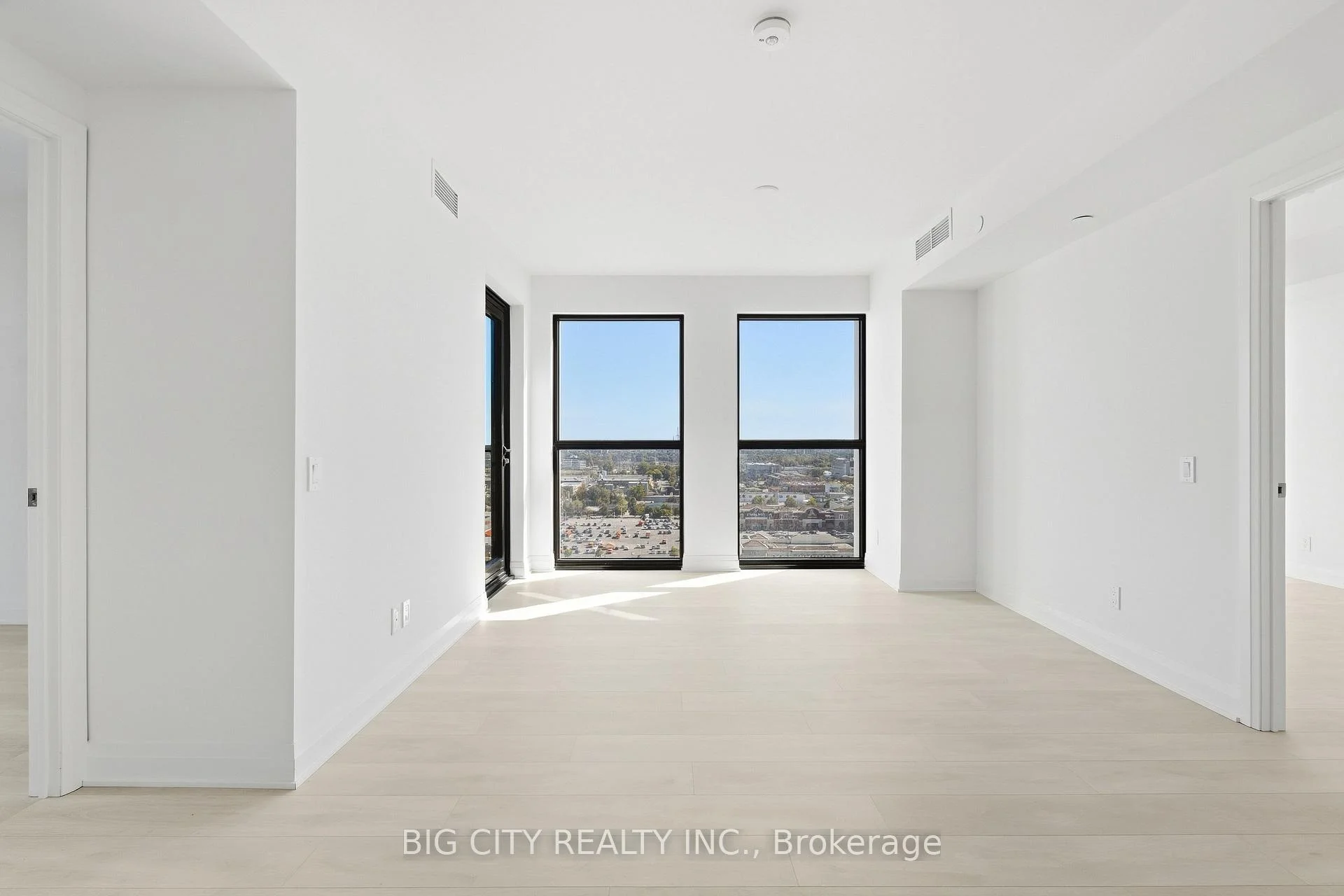 Photo 20 of Unit 1810, 25 Frederick Todd Way, Toronto, Thorncliffe Park — HOMEH