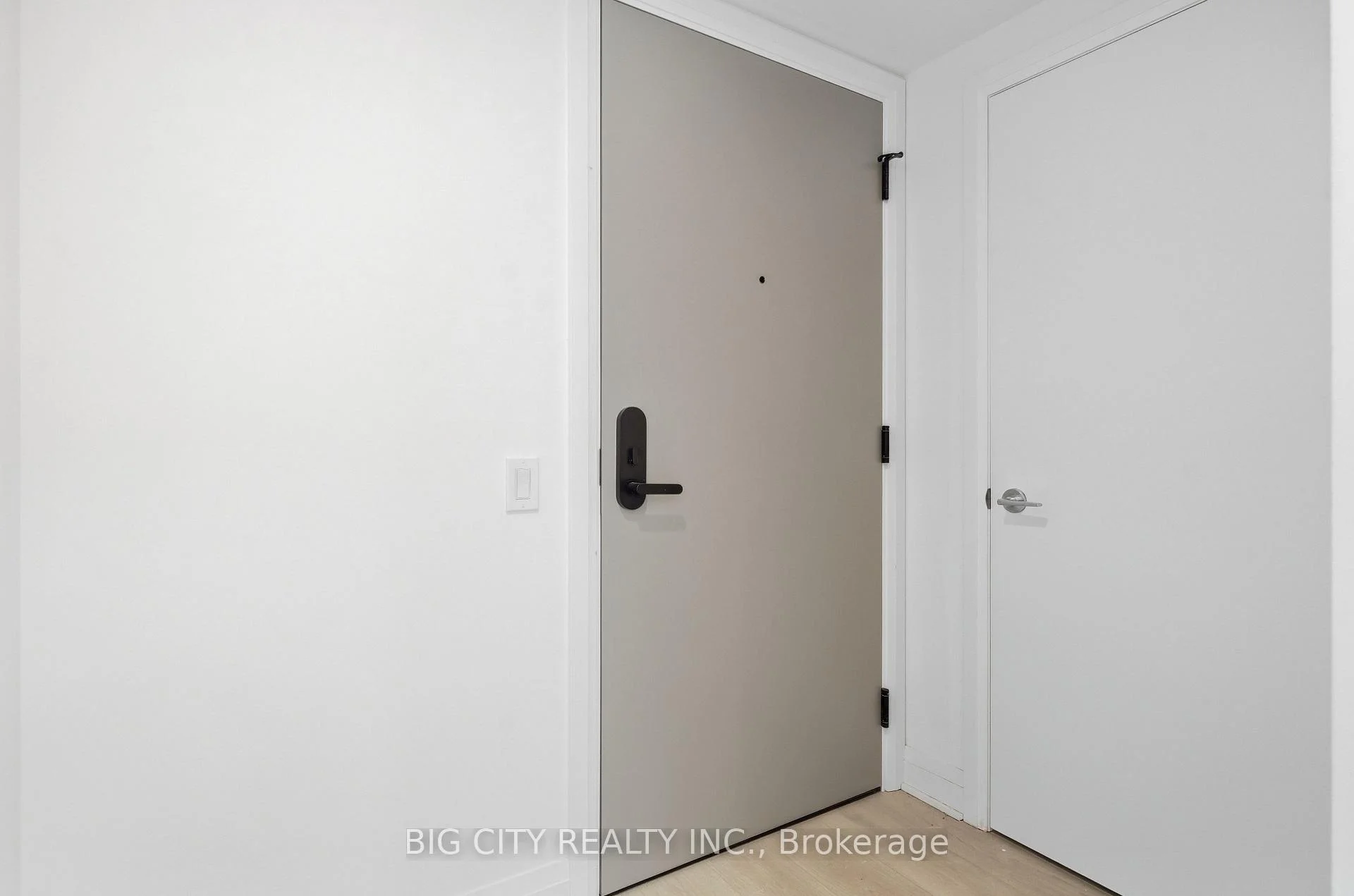 Photo 21 of Unit 1810, 25 Frederick Todd Way, Toronto, Thorncliffe Park — HOMEH