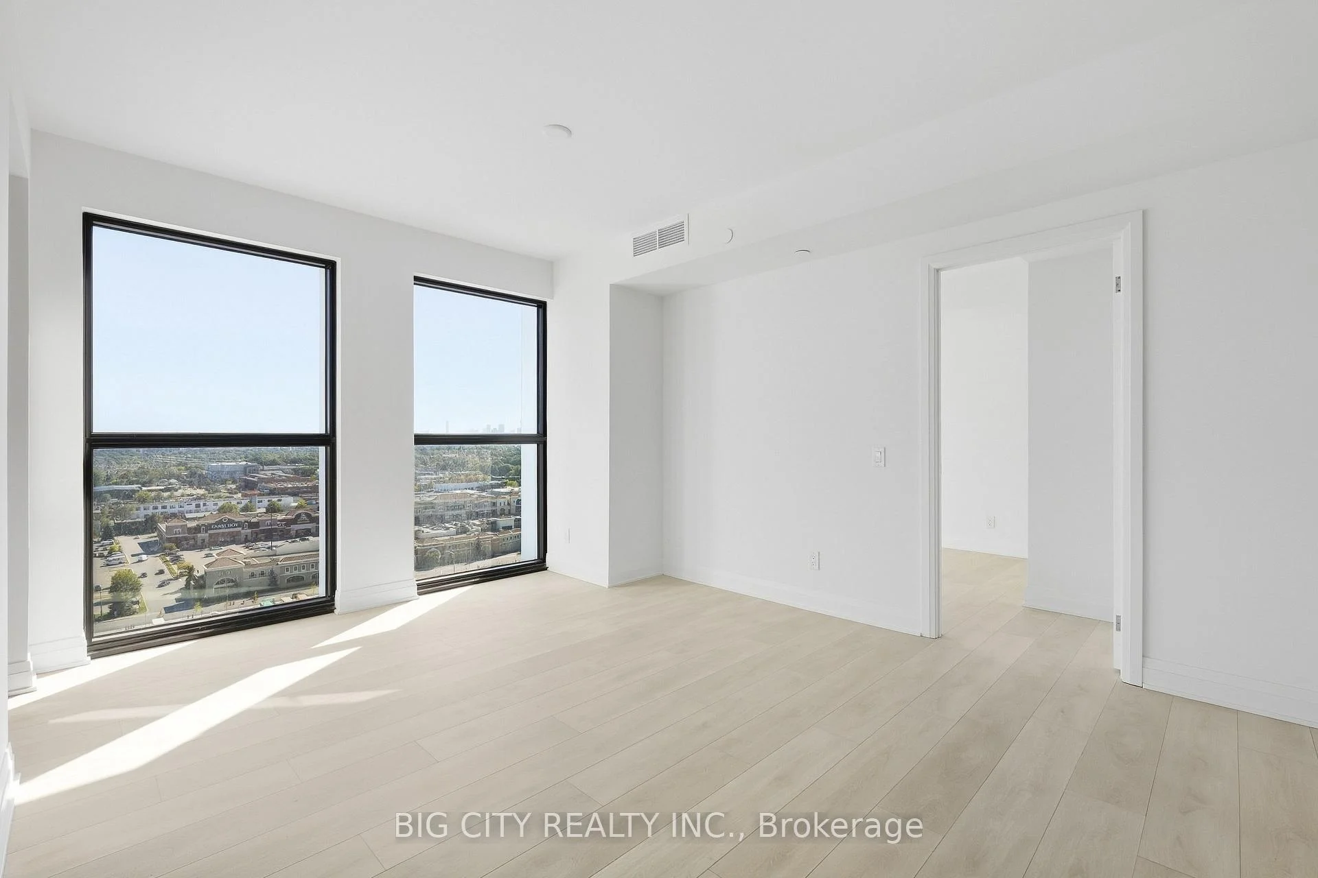 Photo 24 of Unit 1810, 25 Frederick Todd Way, Toronto, Thorncliffe Park — HOMEH