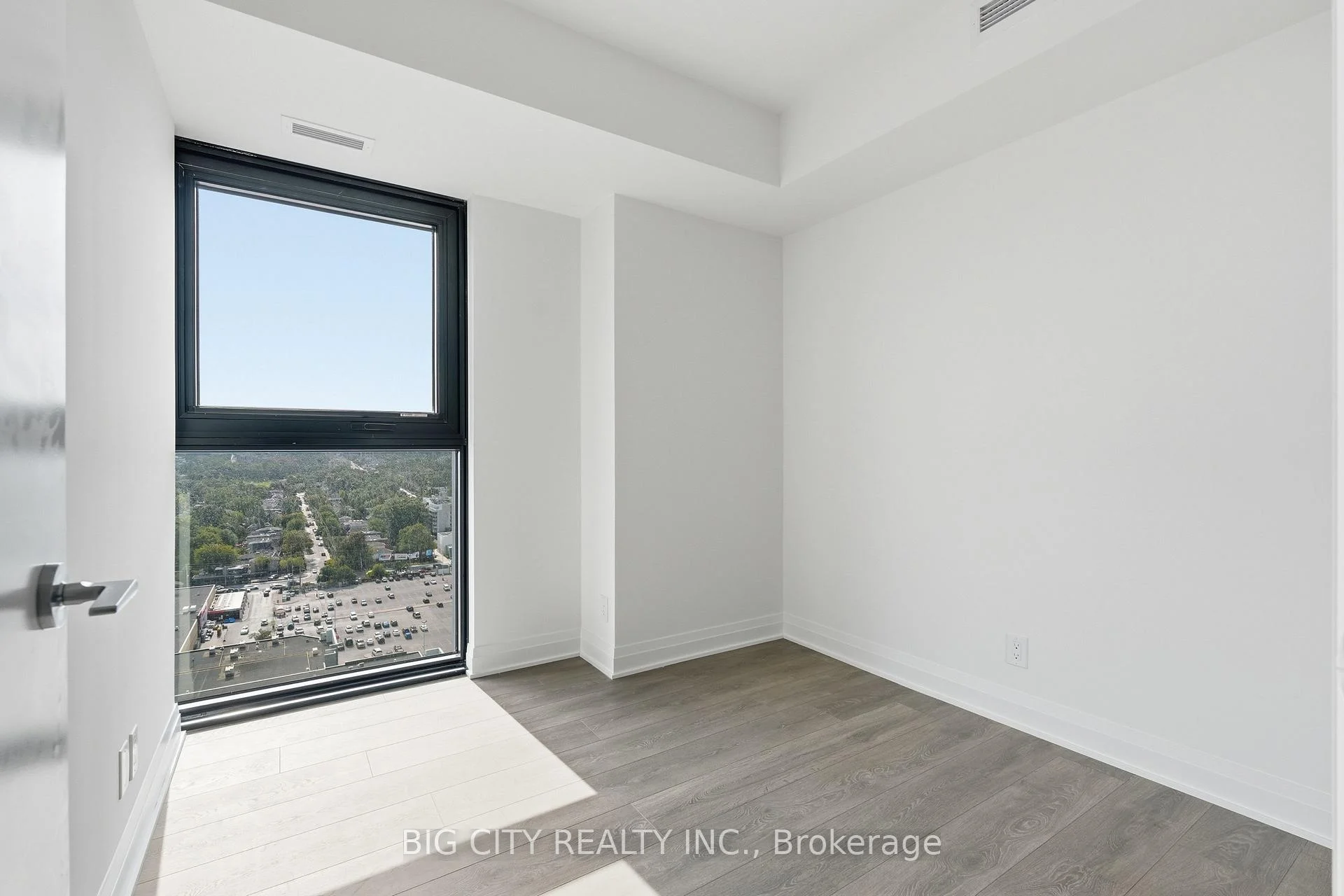 Photo 27 of Unit 1810, 25 Frederick Todd Way, Toronto, Thorncliffe Park — HOMEH