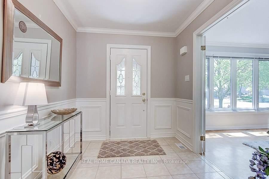 Photo 5 of 2197 Dunedin Road, Oakville, Ford — HOMEH