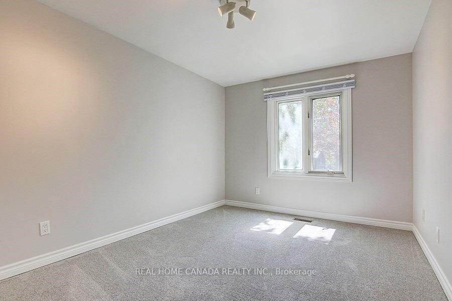 Photo 17 of 2197 Dunedin Road, Oakville, Ford — HOMEH